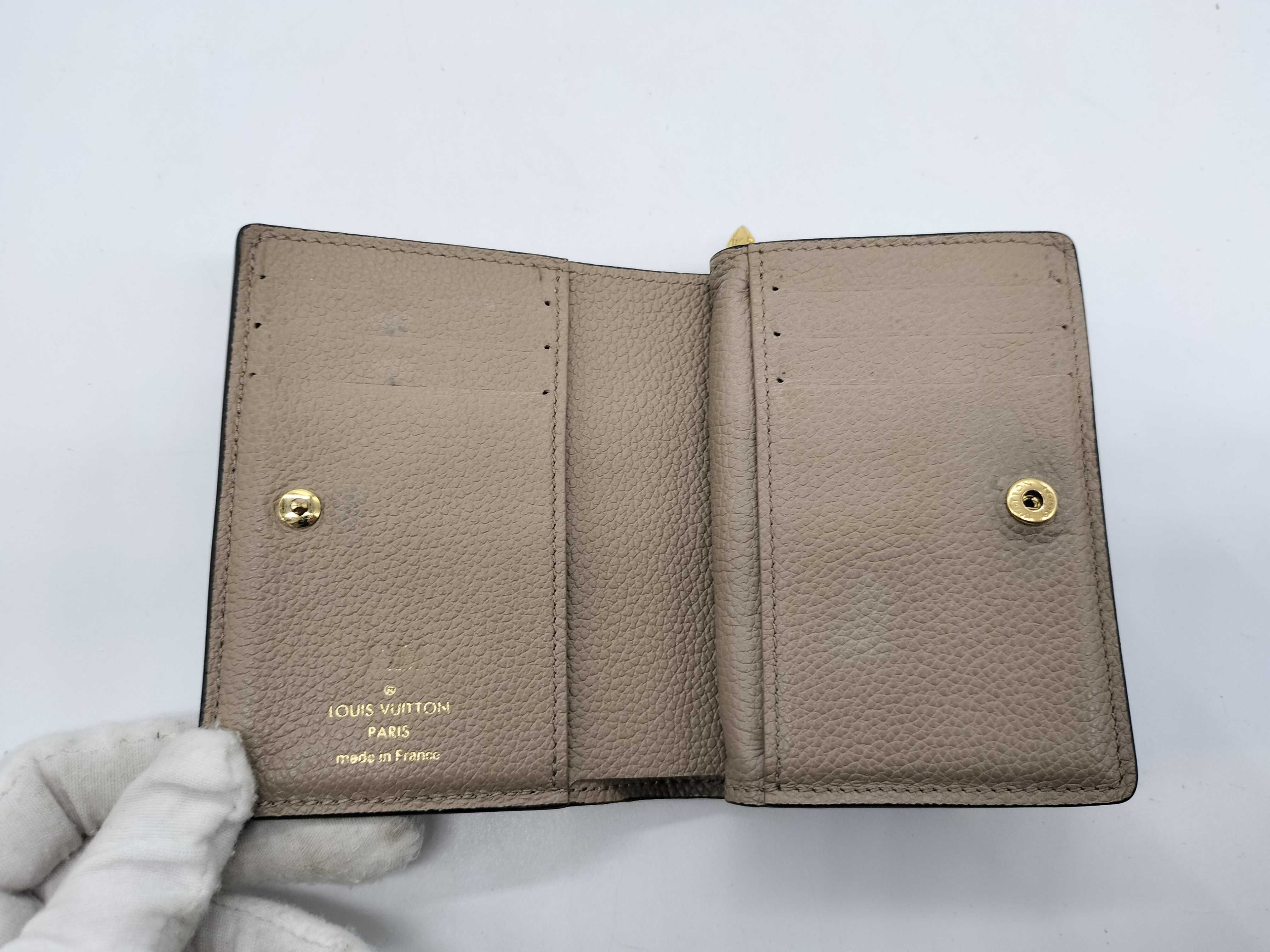 Portefeuille Claire Monogram Empreinte Leather Wallet — view 6