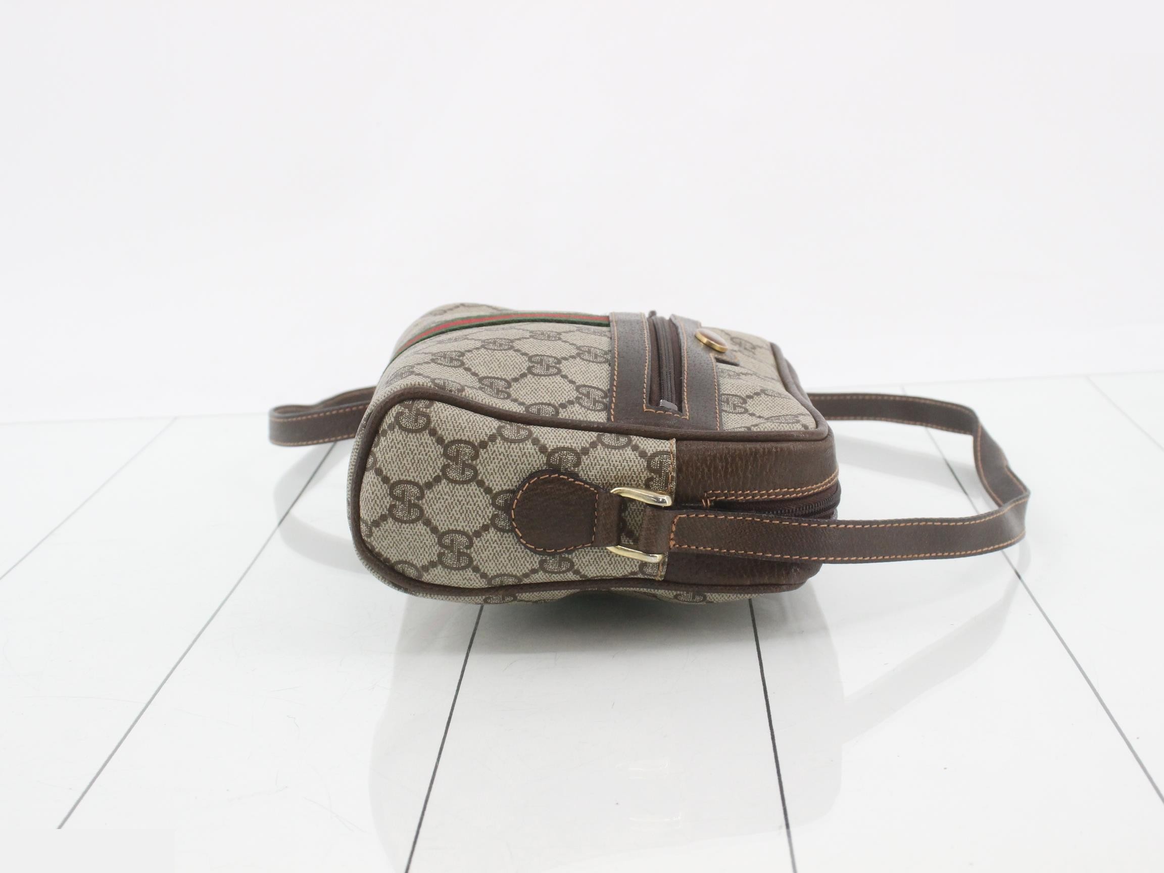 All Gucci GG Plus Shoulder Bag — view 3