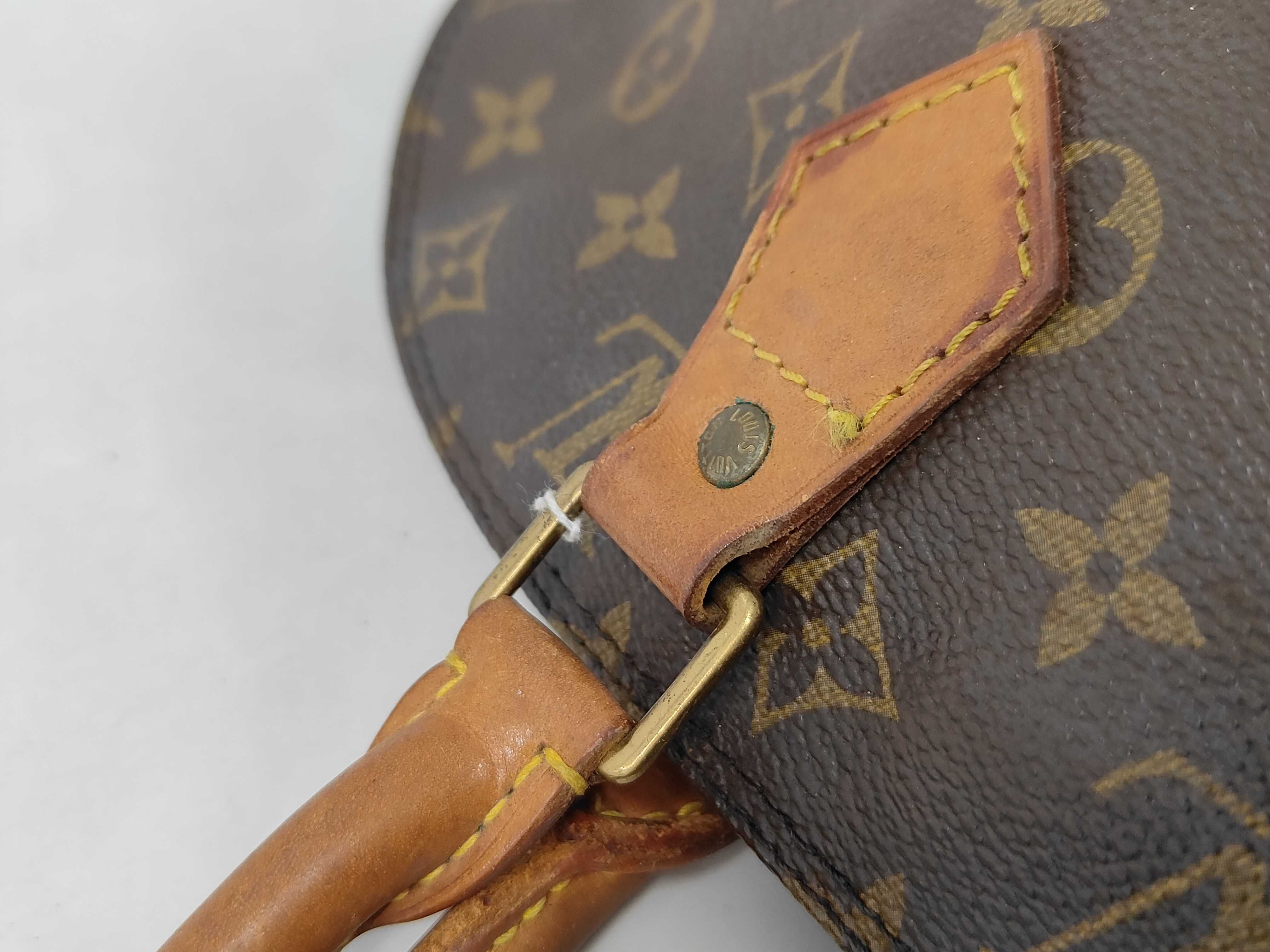 LV Alma handbag — view 6