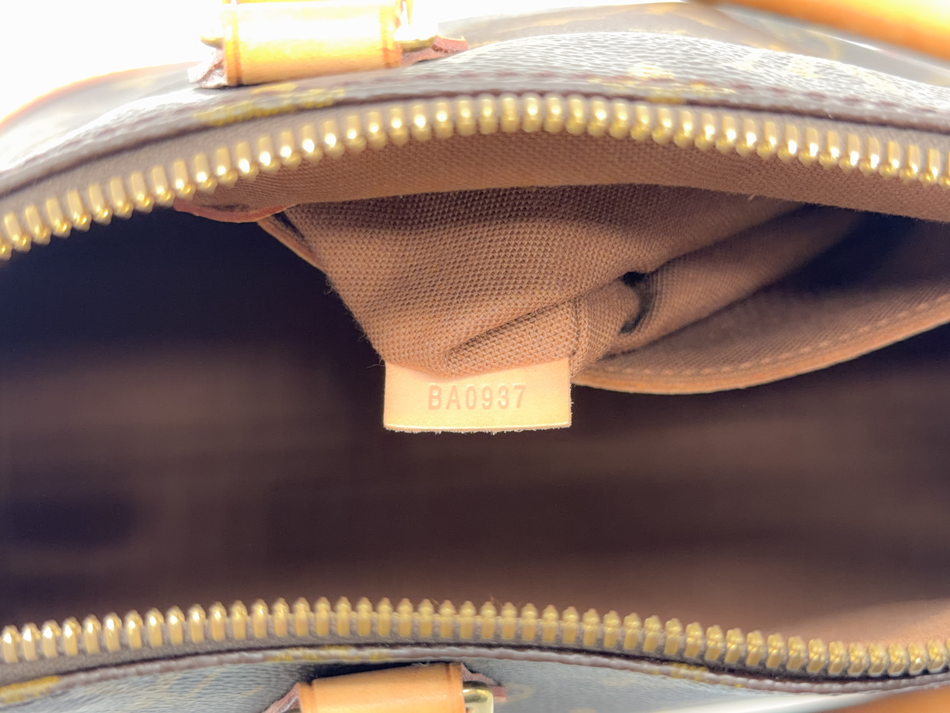 Monogram M51130 Alma PM BA0937 Handbag — view 13