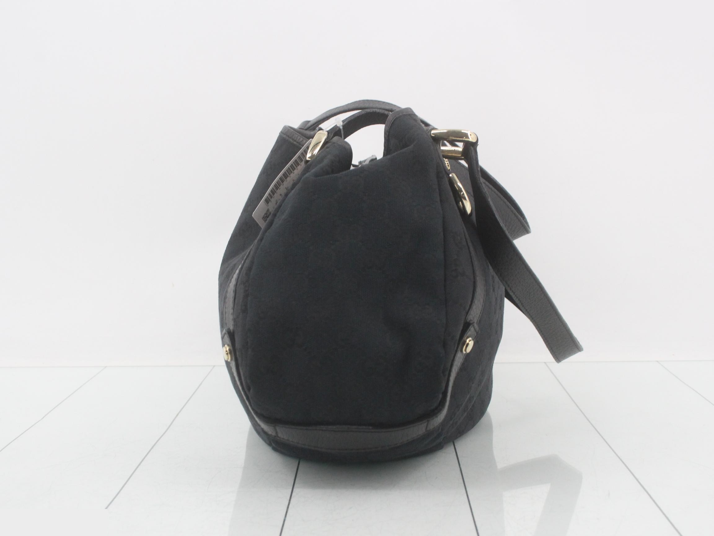 GG Canvas Abby Shoulder Bag — view 3