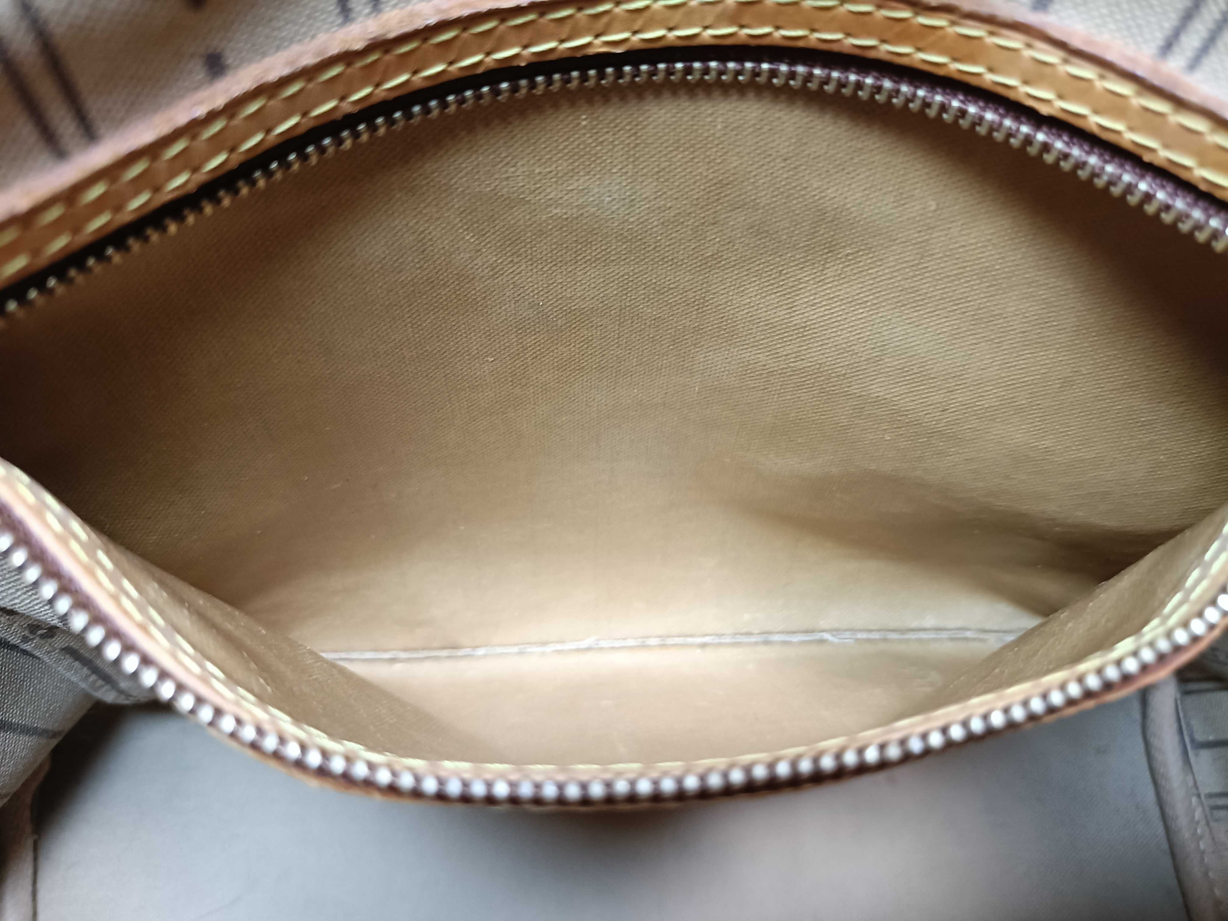 Monogram M40155 Neverfull PM (Old Model) Tote Bag — view 12