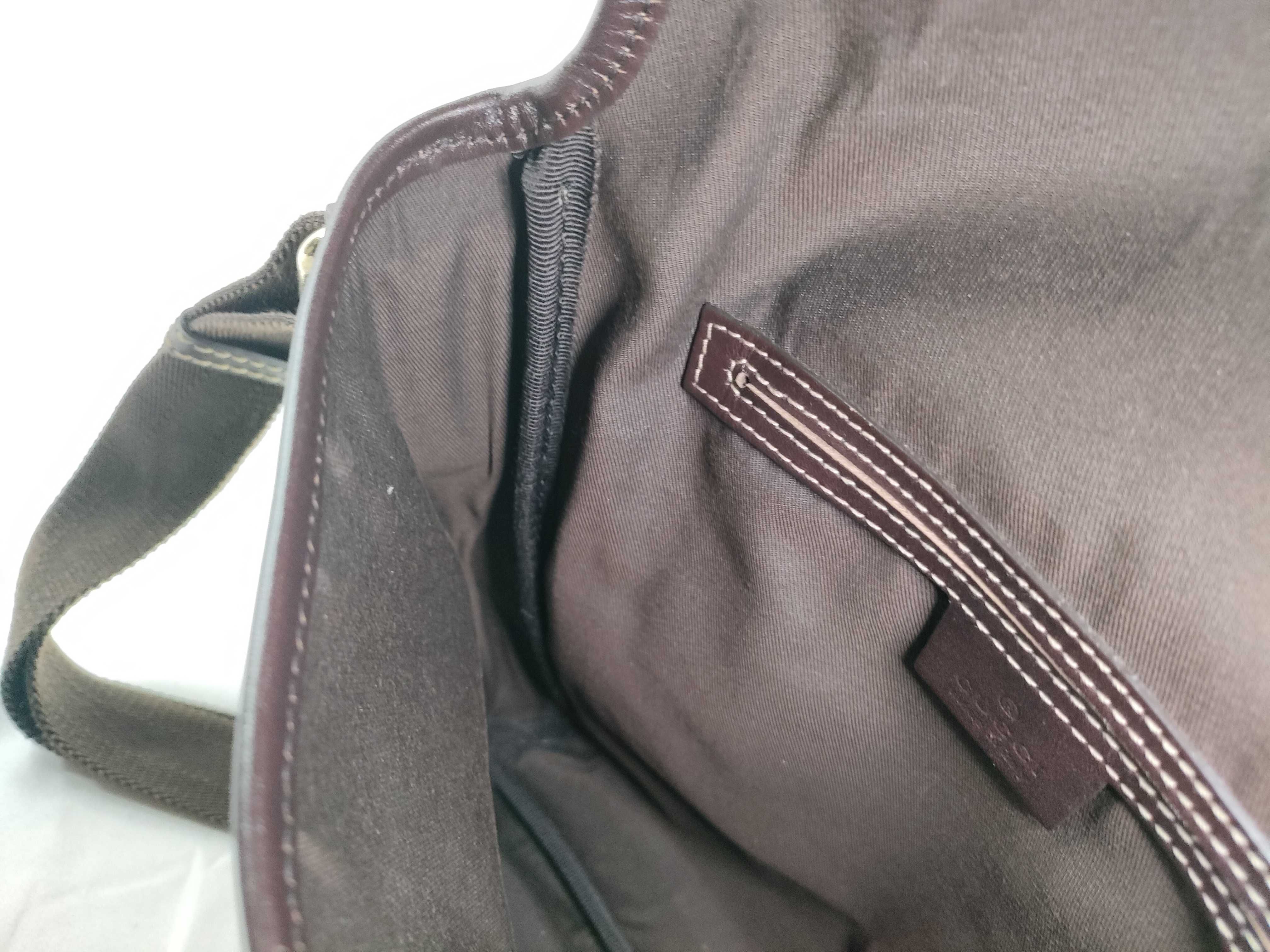 GG Supreme Shoulder Bag 223666 — view 11