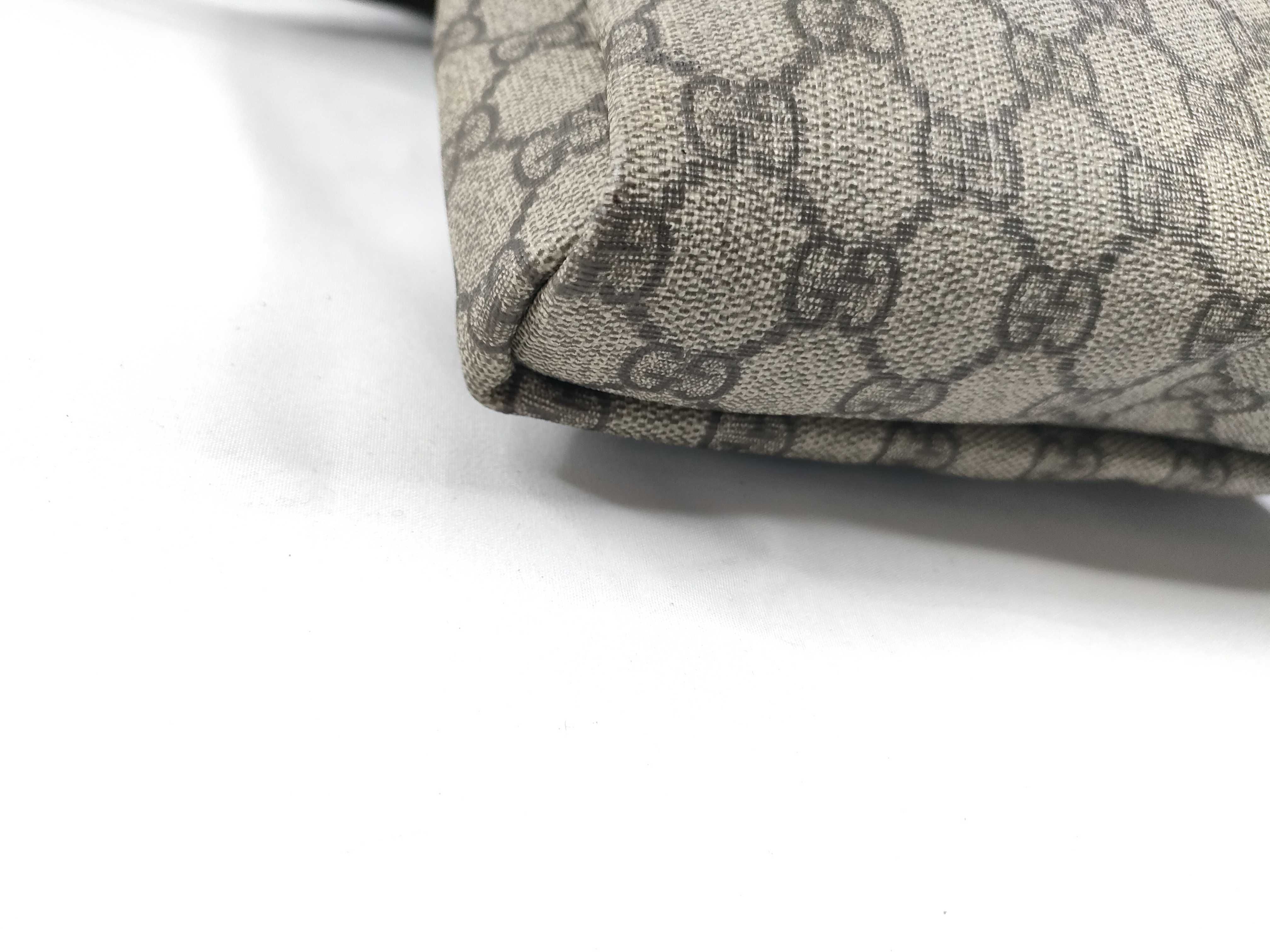 GG Supreme Shoulder Bag 223666 — view 3