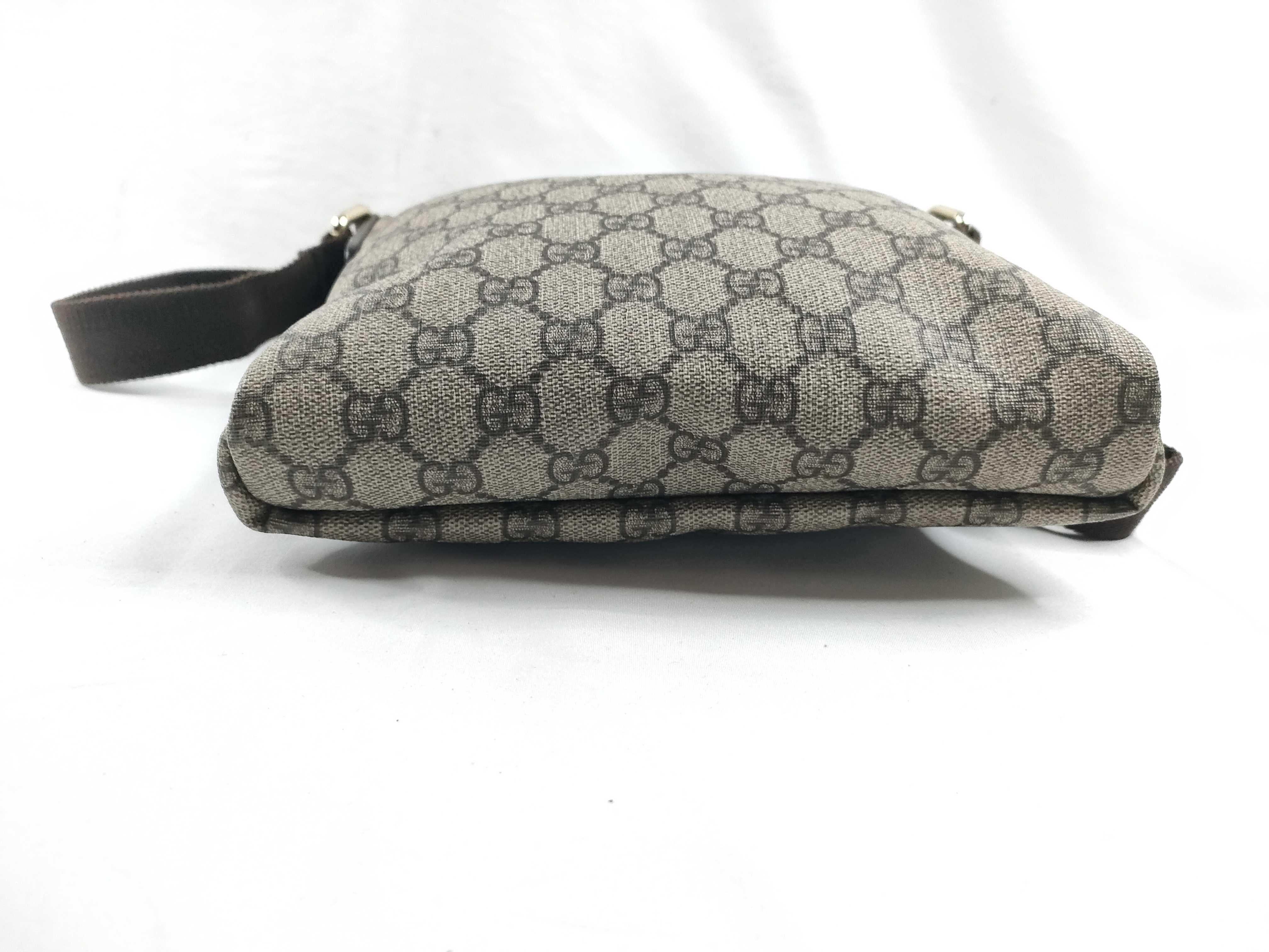 GG Supreme Shoulder Bag 223666 — view 4