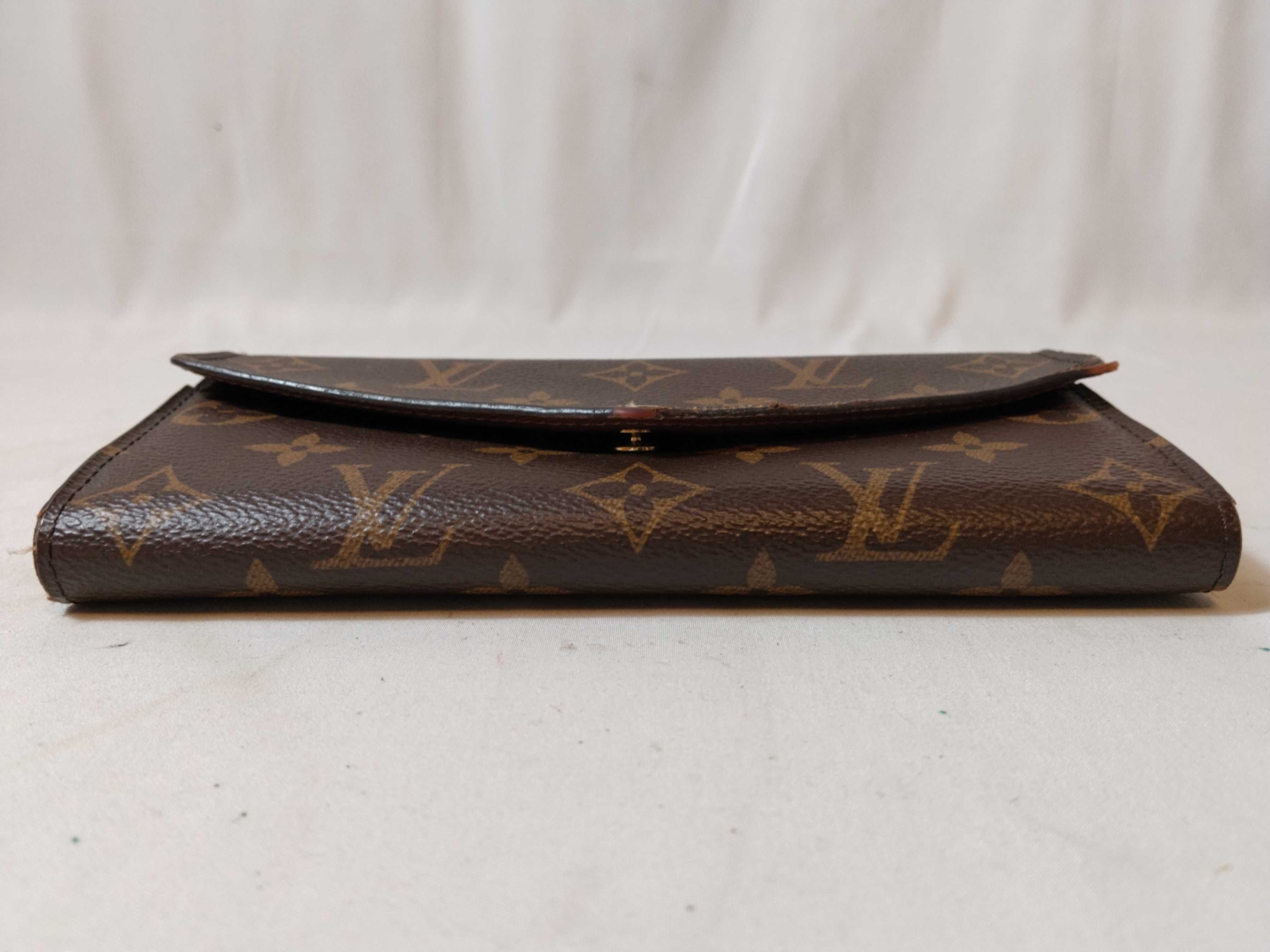 Monogram Portefeuille Sarah SN1221 Wallet with Initials — view 3