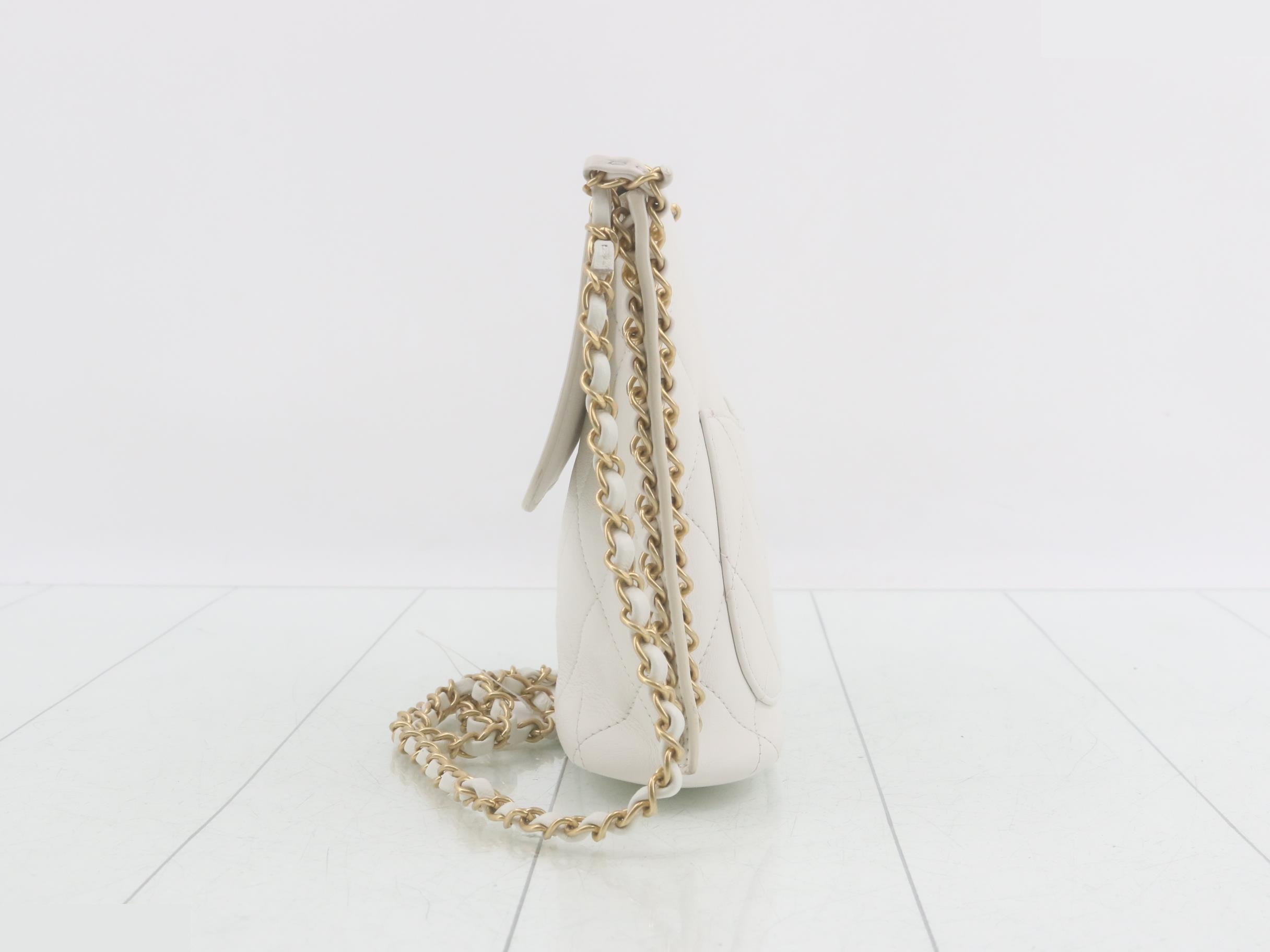 Matelassé Leather Coco Mark Chain Shoulder Bag, White — view 3
