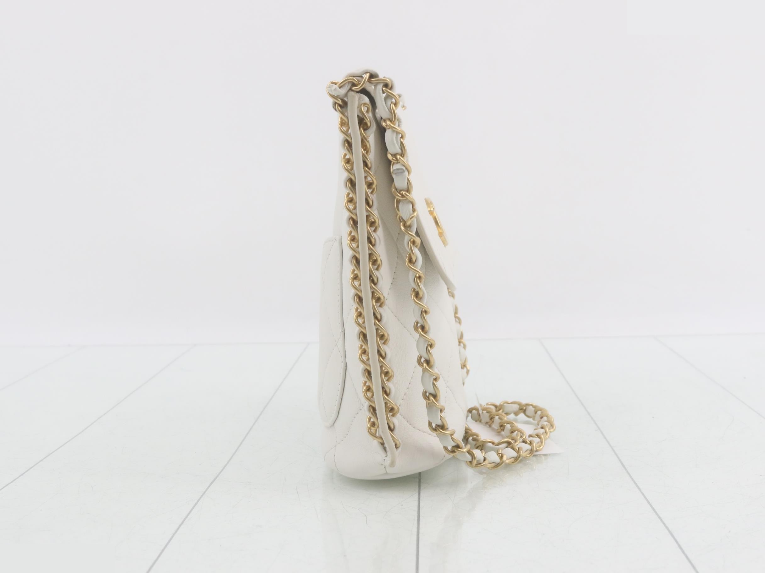 Matelassé Leather Coco Mark Chain Shoulder Bag, White — view 4