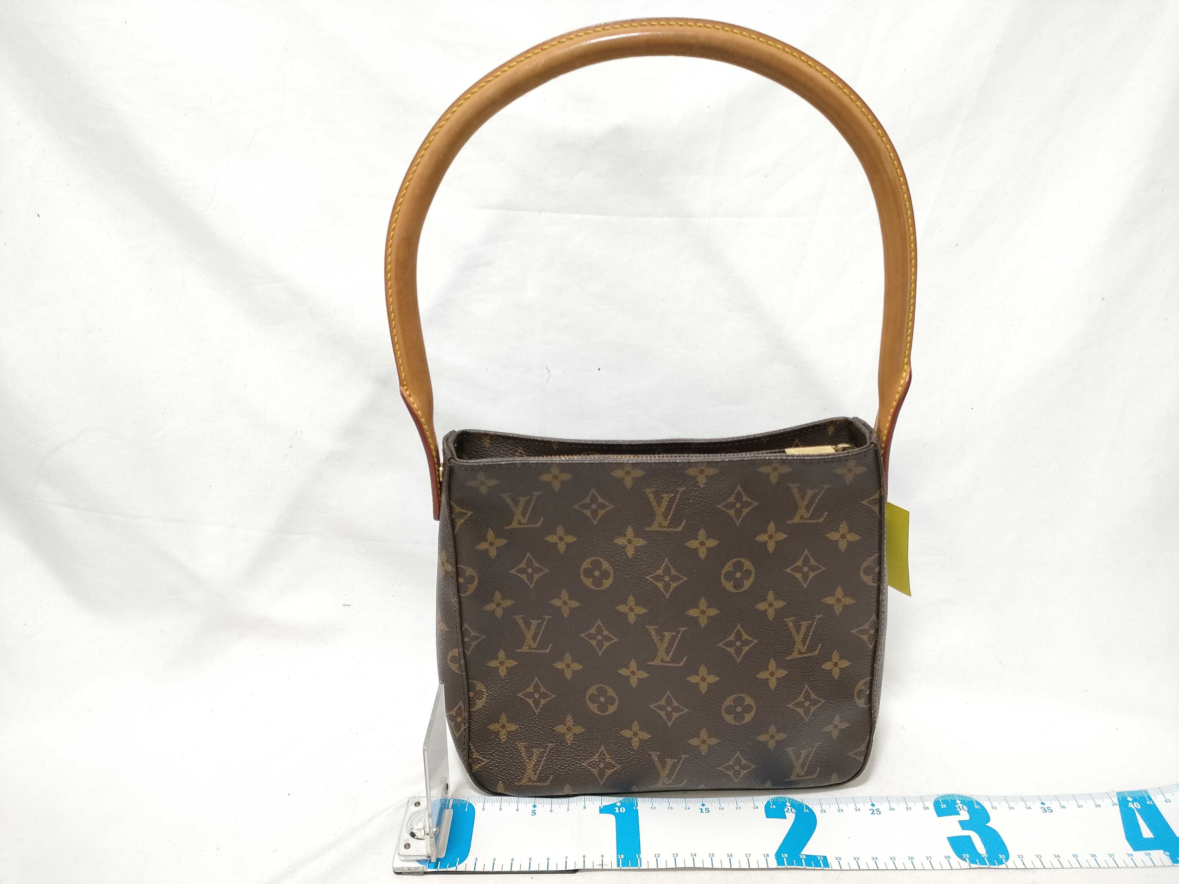 Monogram M51146 Looping MM Handbag — view 2