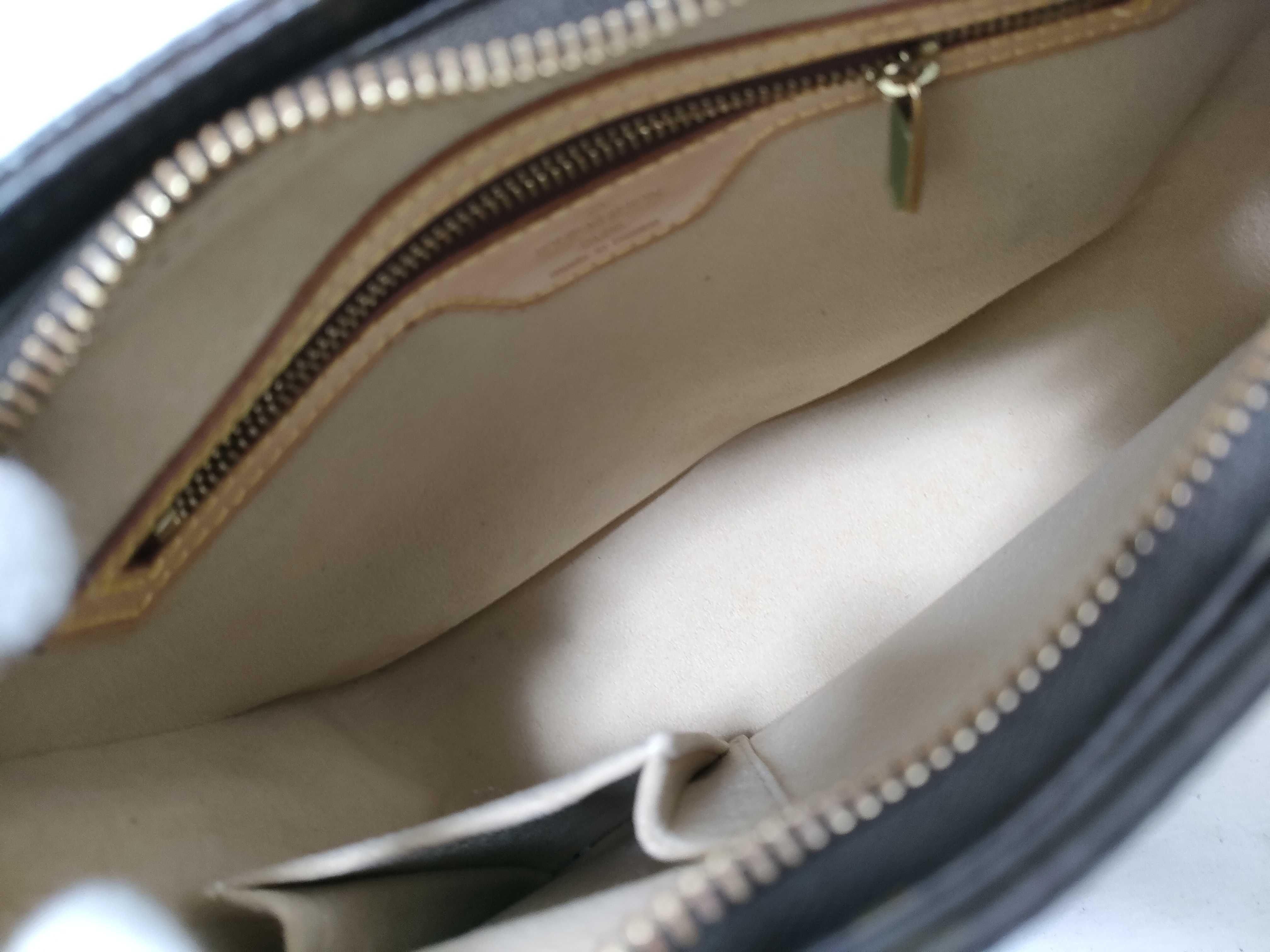 Monogram M51146 Looping MM Handbag — view 10
