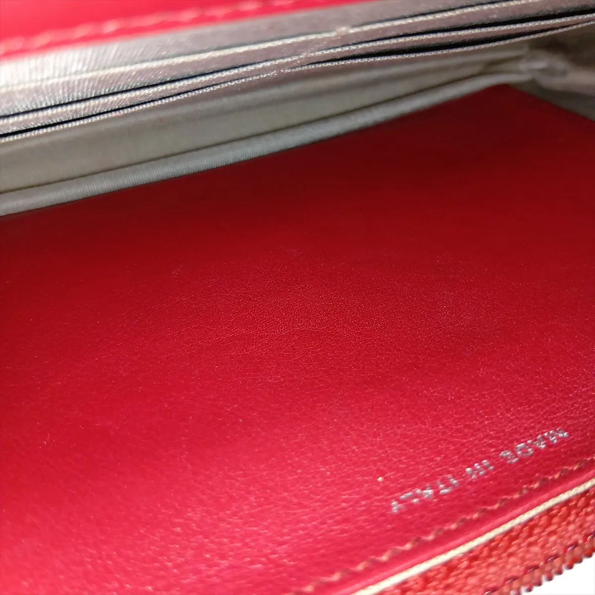 Coco Mark Caviar Skin Chain Wallet, Red, Silver Hardware, 16342427, Serial Number 16 — view 11