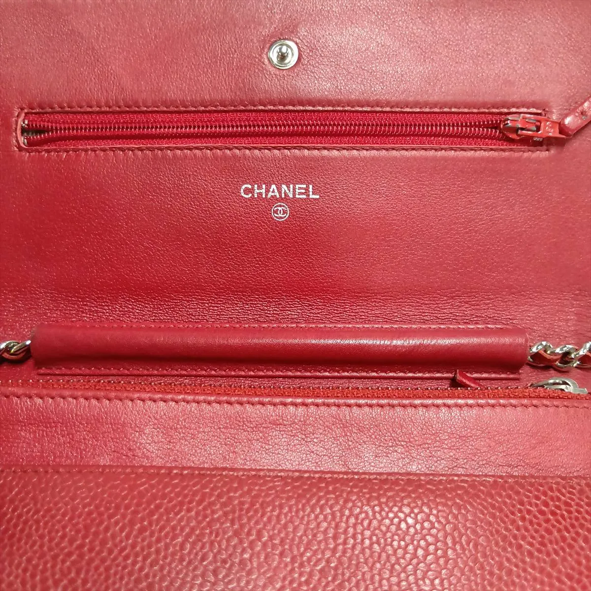 Coco Mark Caviar Skin Chain Wallet, Red, Silver Hardware, 16342427, Serial Number 16 — view 13