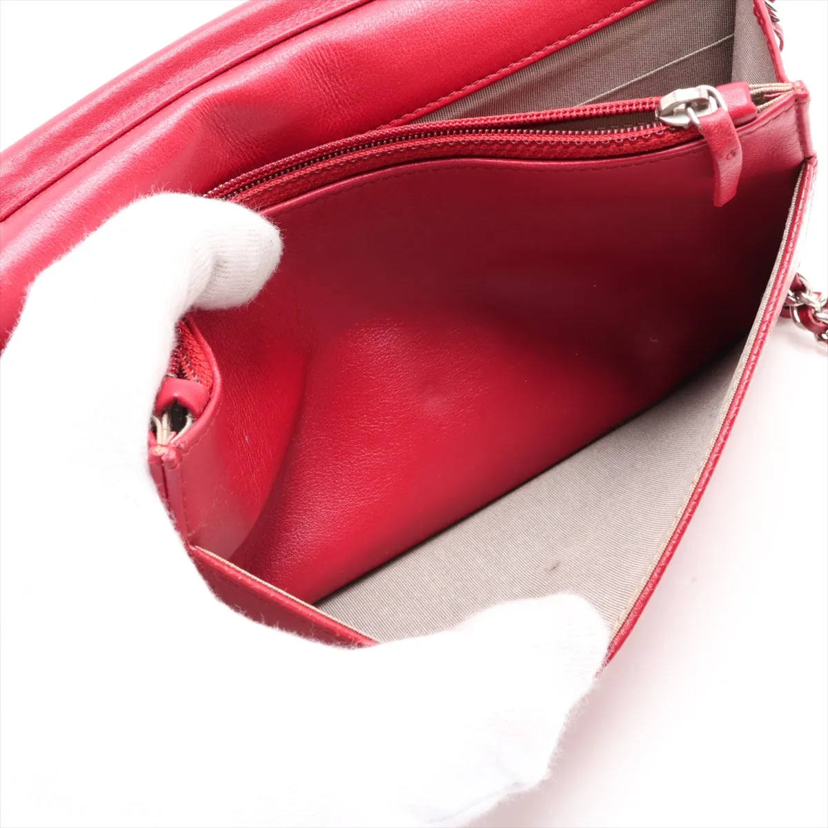Coco Mark Caviar Skin Chain Wallet, Red, Silver Hardware, 16342427, Serial Number 16 — view 6