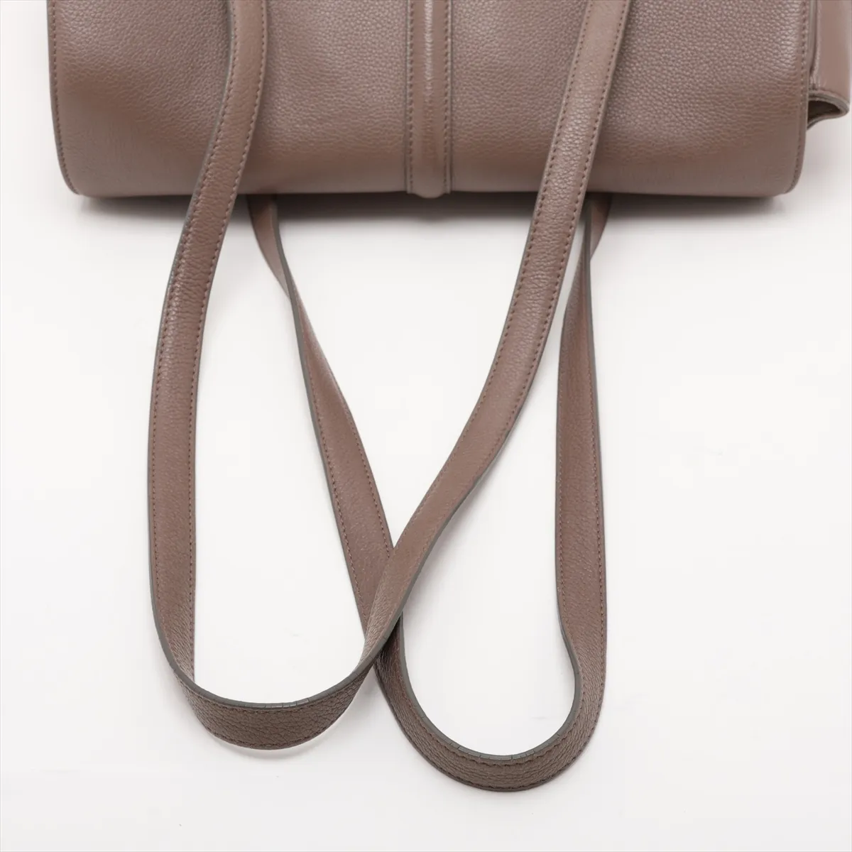 Soft 16-Case Medium Leather Shoulder Bag, Beige — view 5