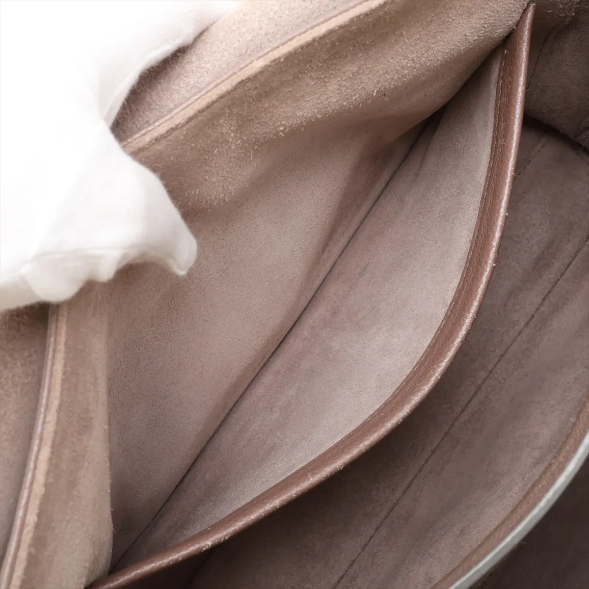 Soft 16-Case Medium Leather Shoulder Bag, Beige — view 9