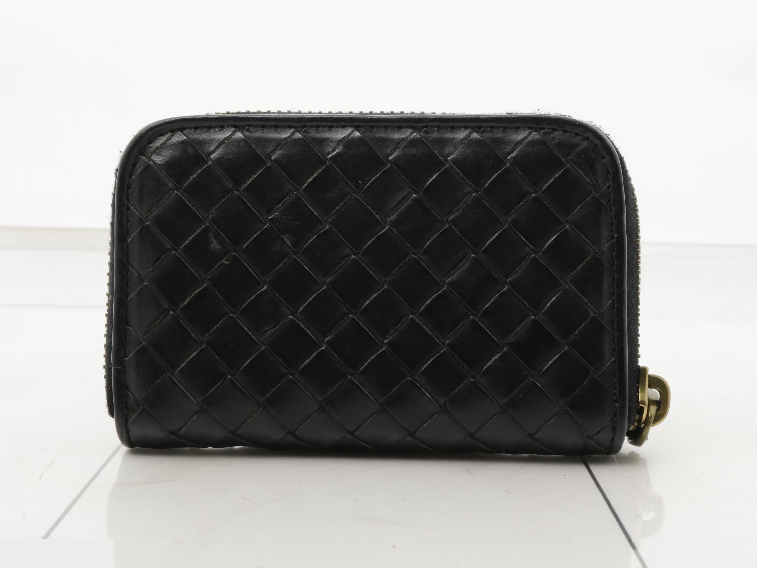 Intrecciato Round Zipper Coin Case, Black — view 2