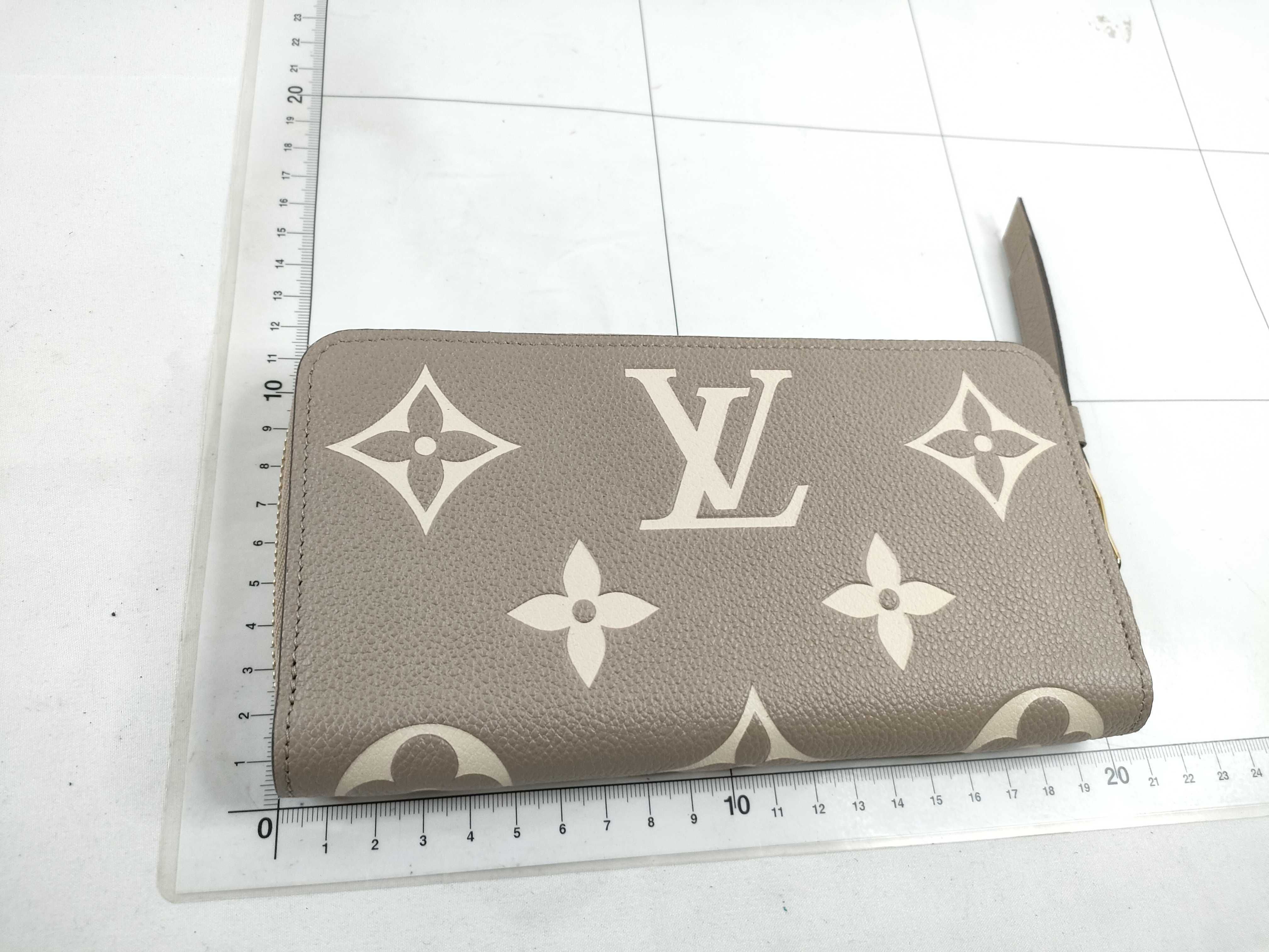 Monogram Empreinte Long Wallet M69794 Beige Wallet — view 2