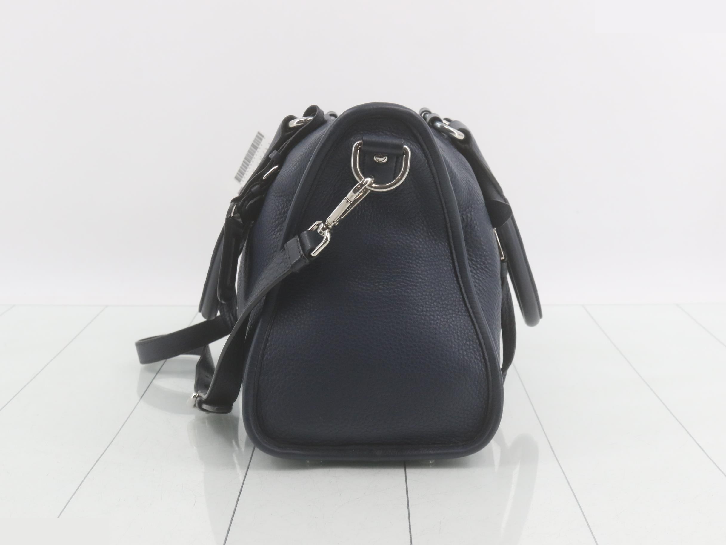 Vitello Phoenix Leather Handbag, 2-Way, with Strap — view 3