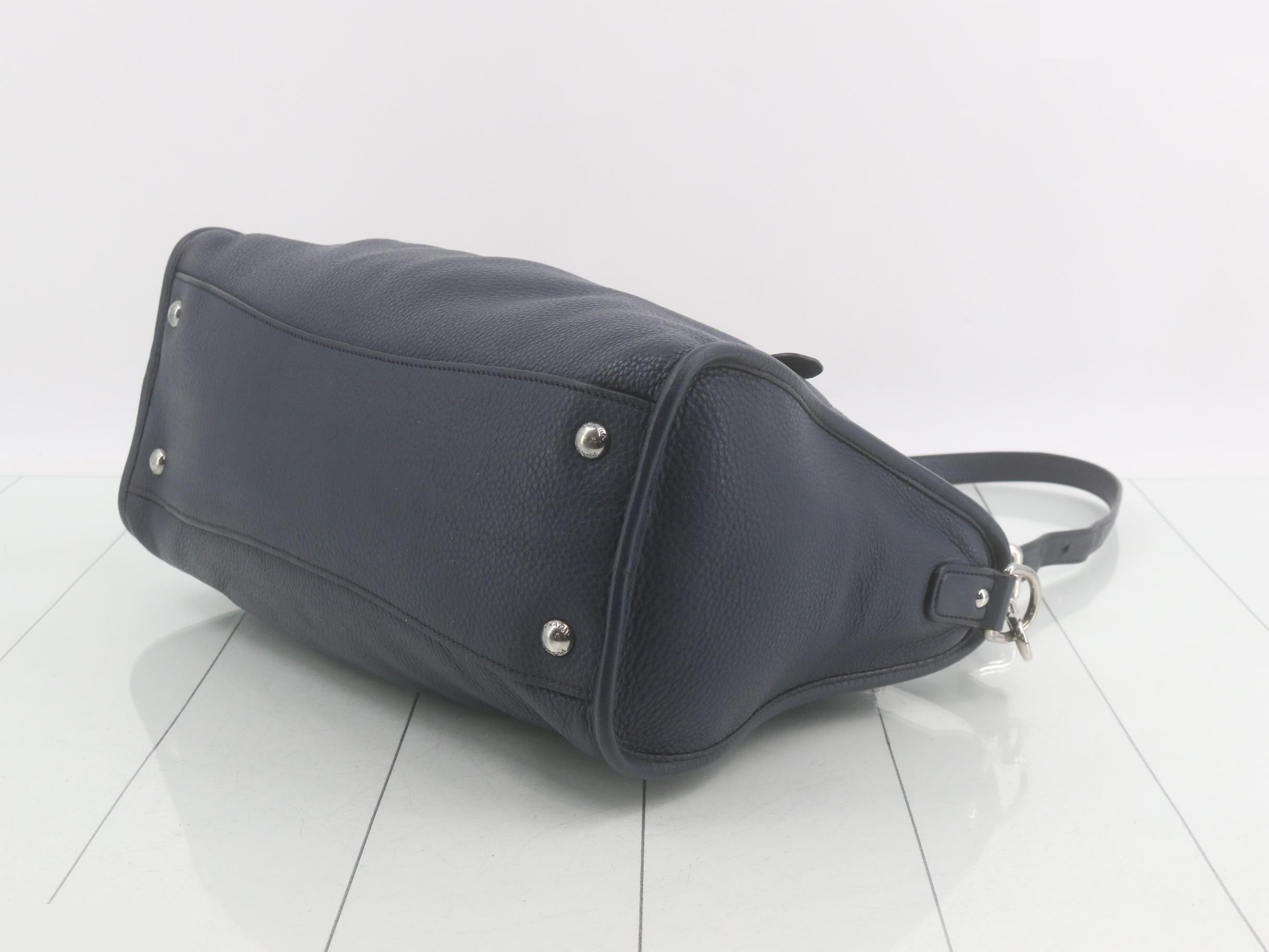 Vitello Phoenix Leather Handbag, 2-Way, with Strap — view 6