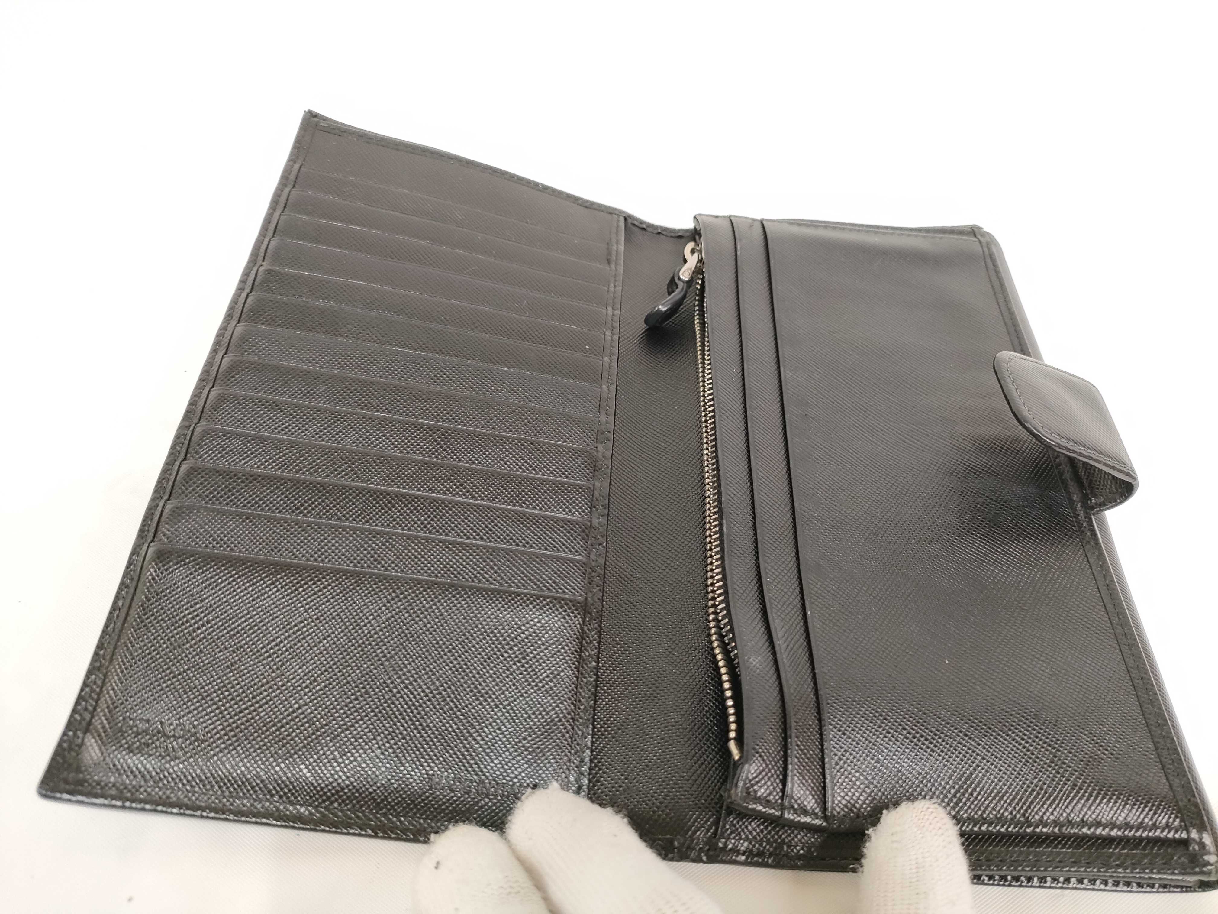 Saffiano Leather Long Wallet 1M1133 — view 11