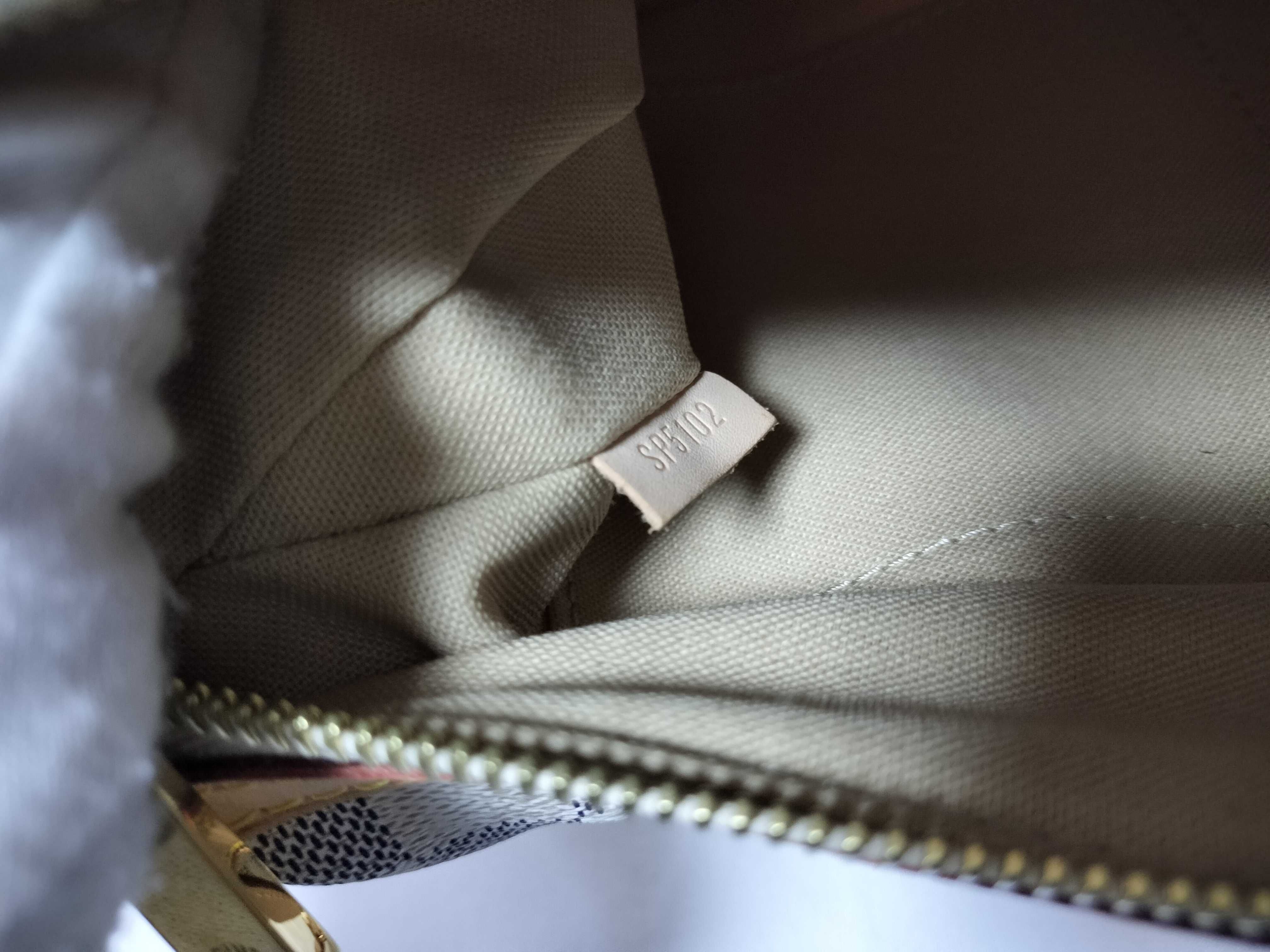 Damier Azur N41113 Siracusa PM Shoulder Bag — view 12