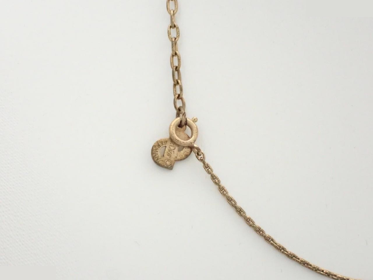 pendant medal, gold, chain approximately 42cm — view 2