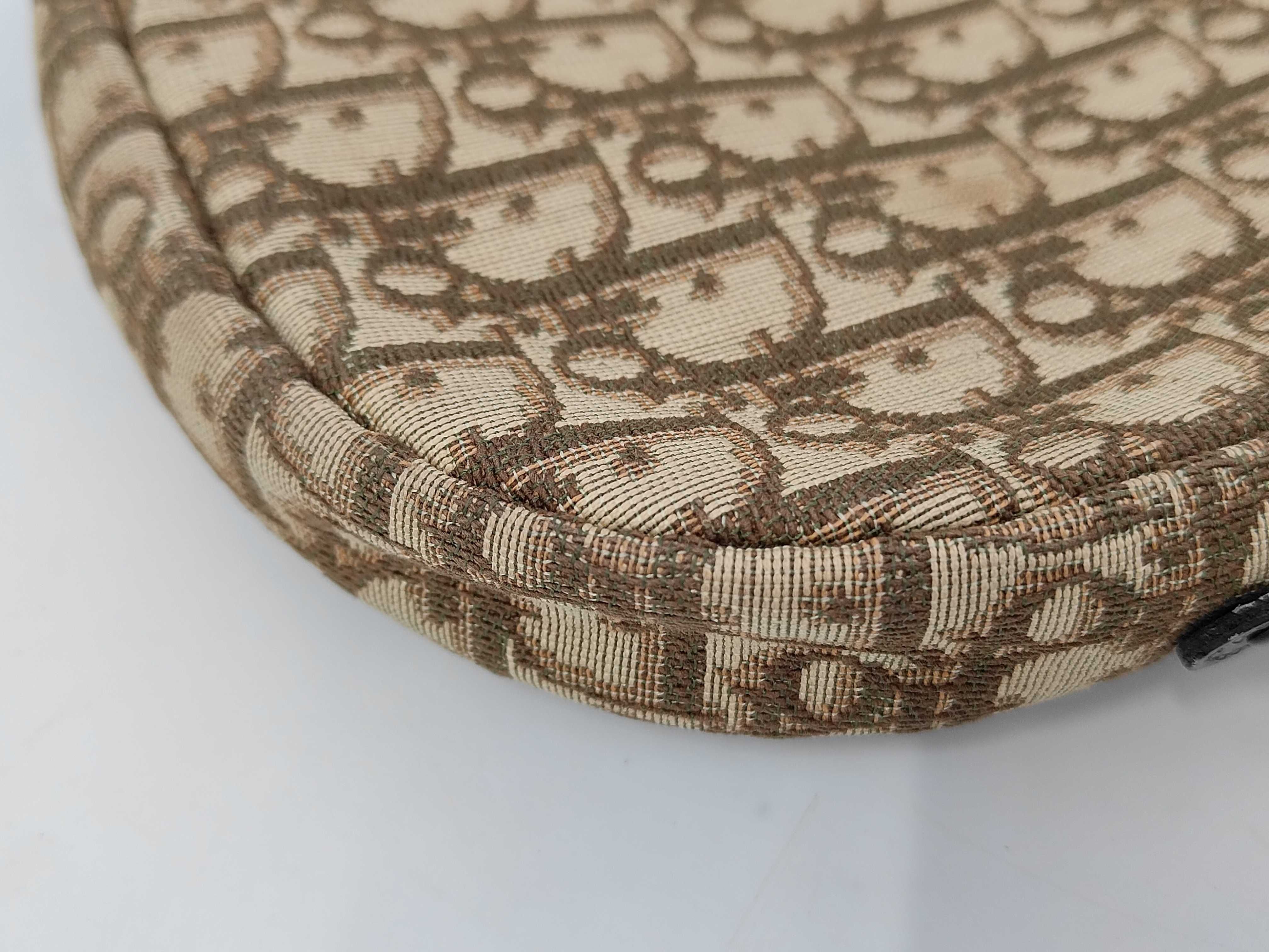Trotter Shoulder Bag — view 4