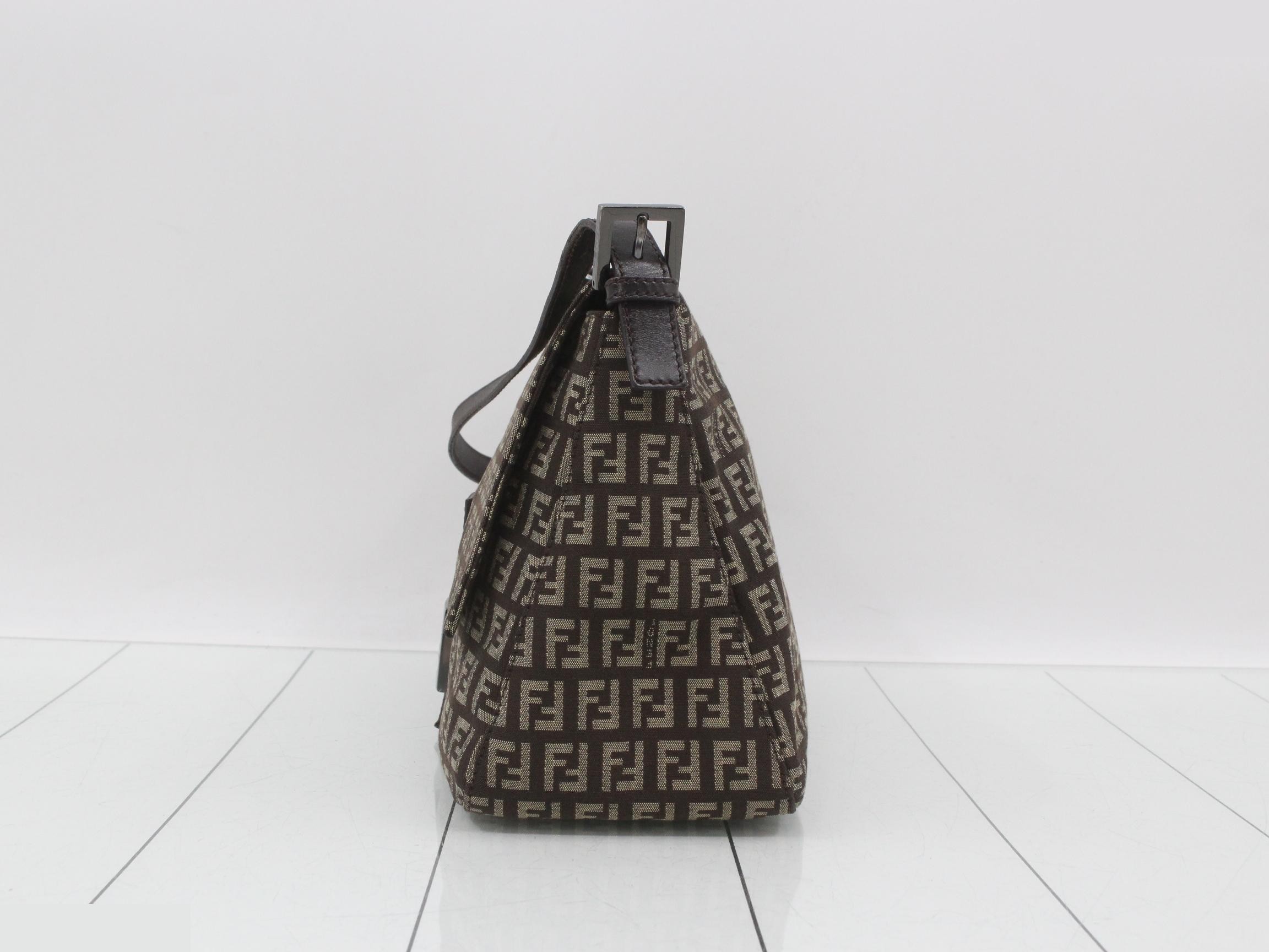Mamma Bucket 8BR001 Canvas x Leather Shoulder Bag — view 3