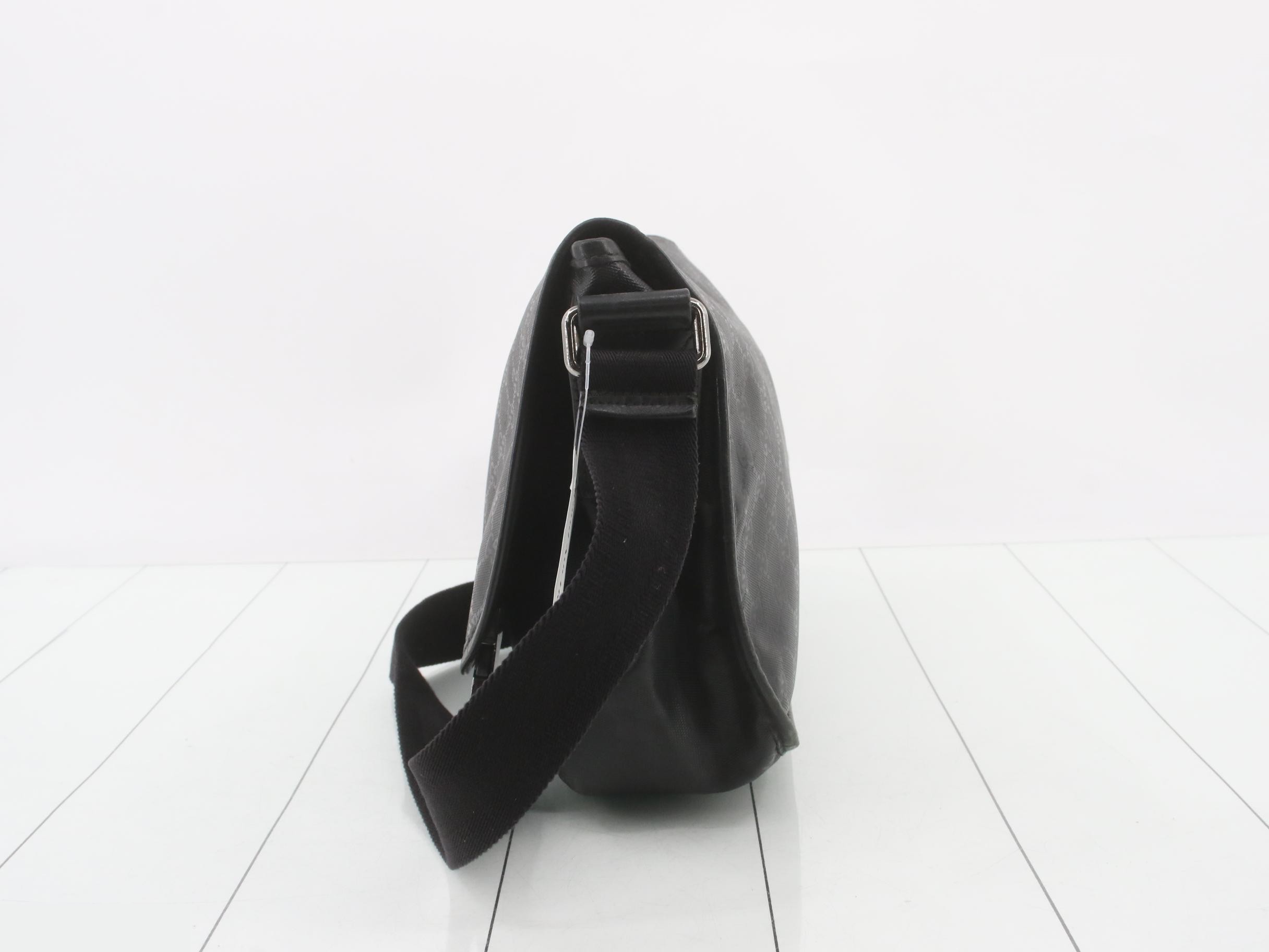 shoulder bag — view 3