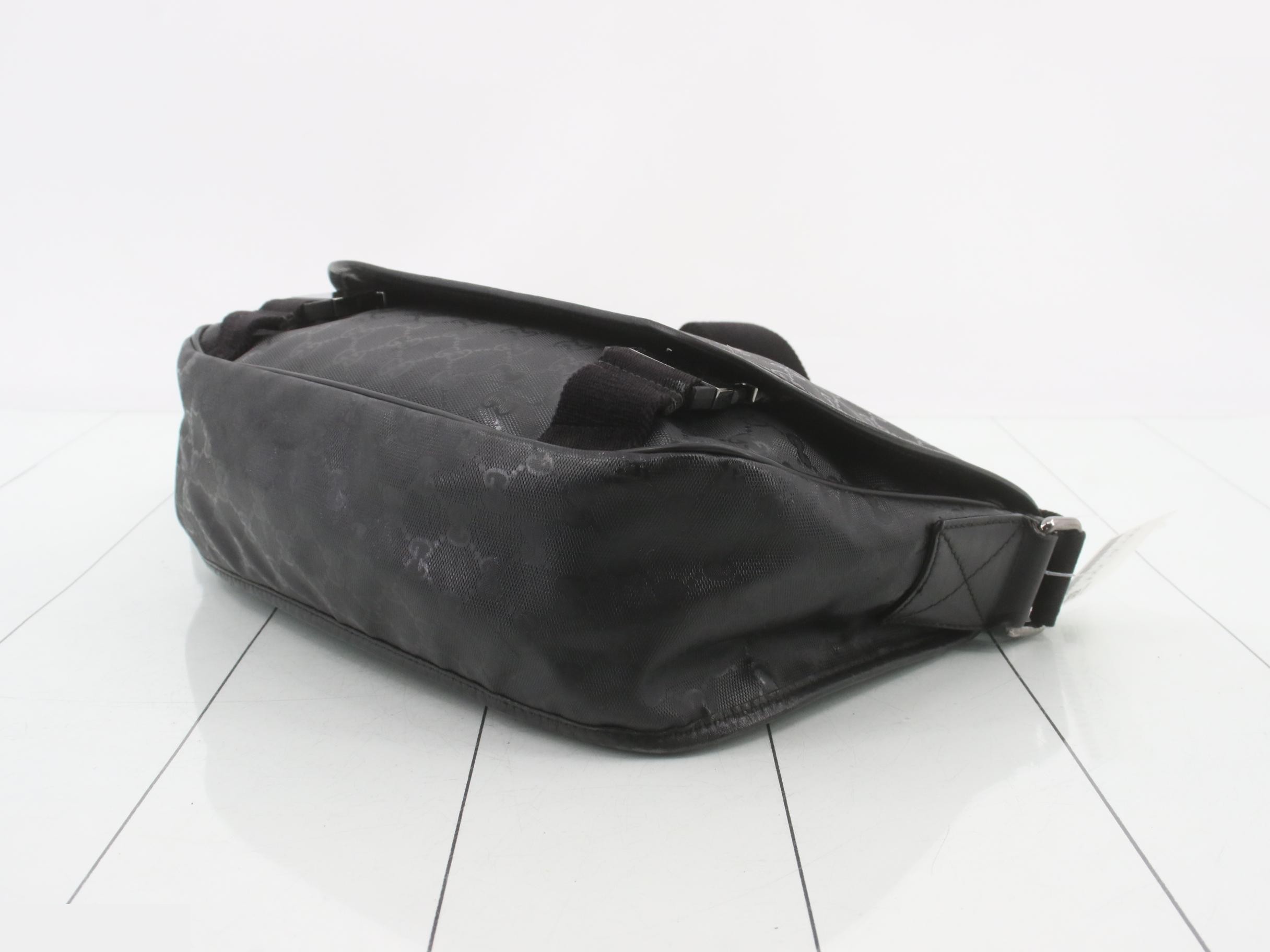 shoulder bag — view 6