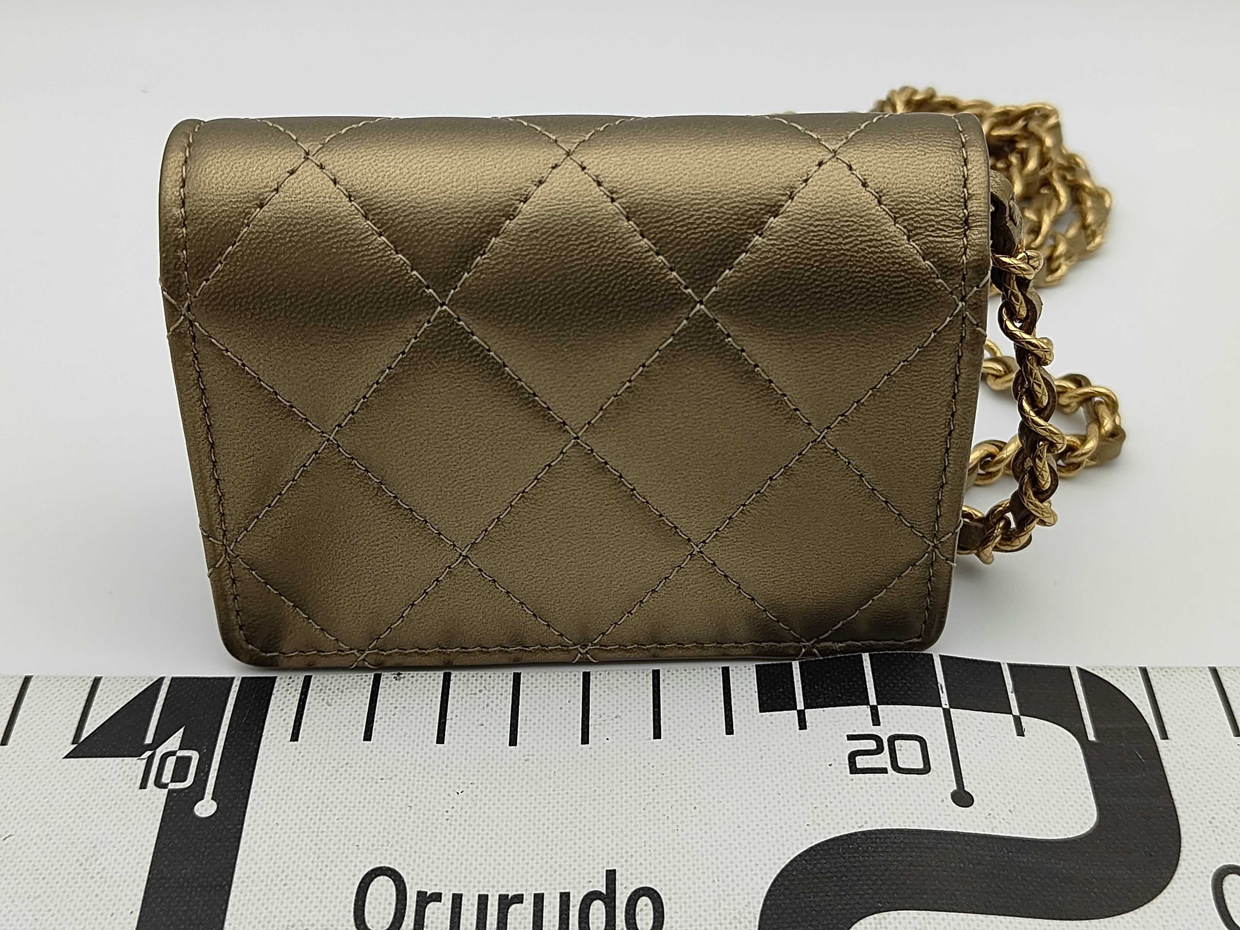 Matelassé Chain Shoulder Bag — view 2