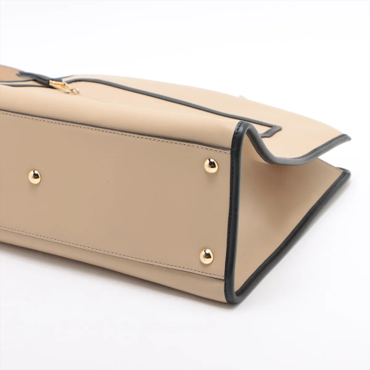 Runaway Leather 2-Way Shoulder Bag, Beige, 8BH343 — view 3