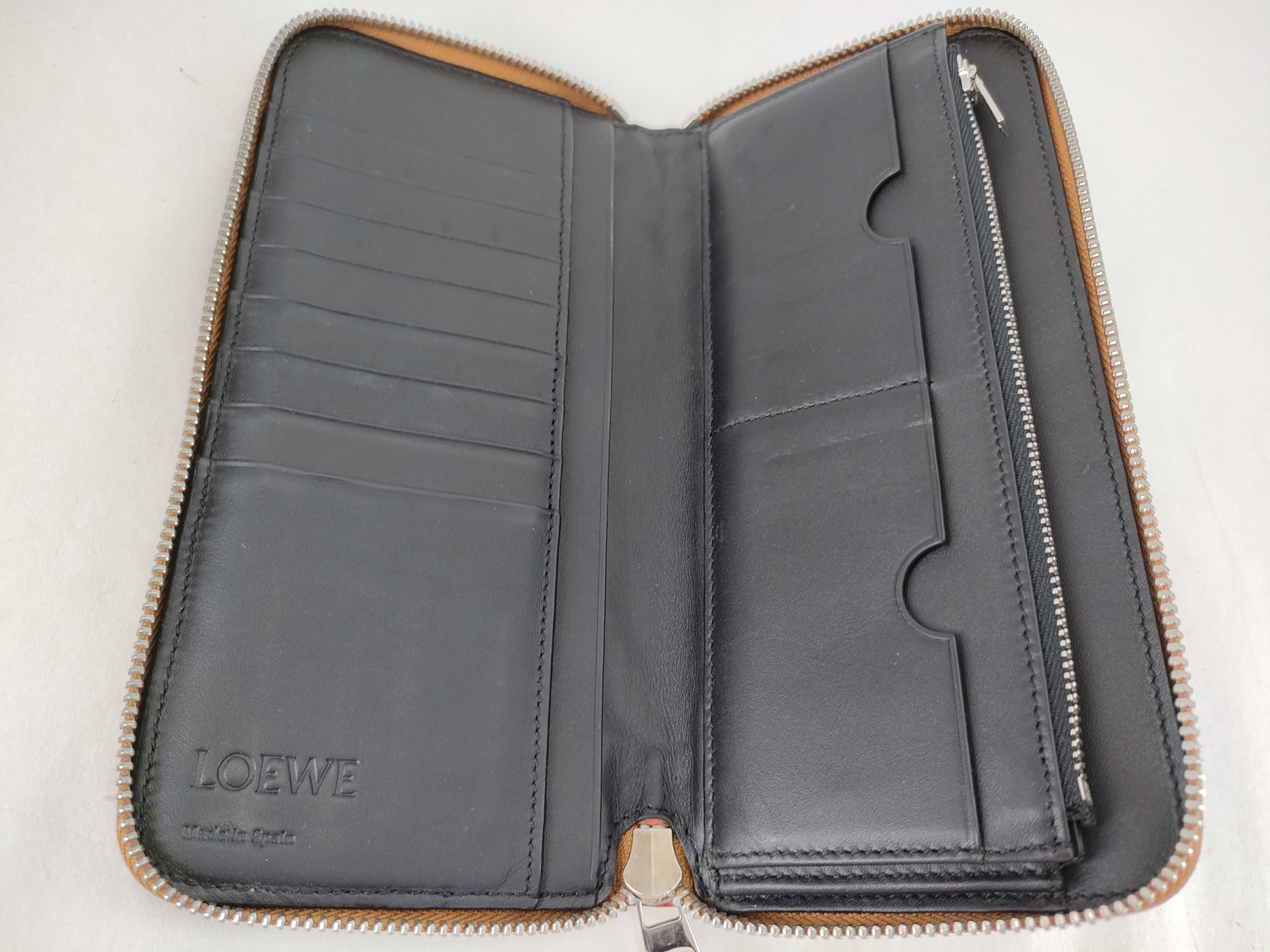 (Loewe) Round Zip Long Wallet — view 11
