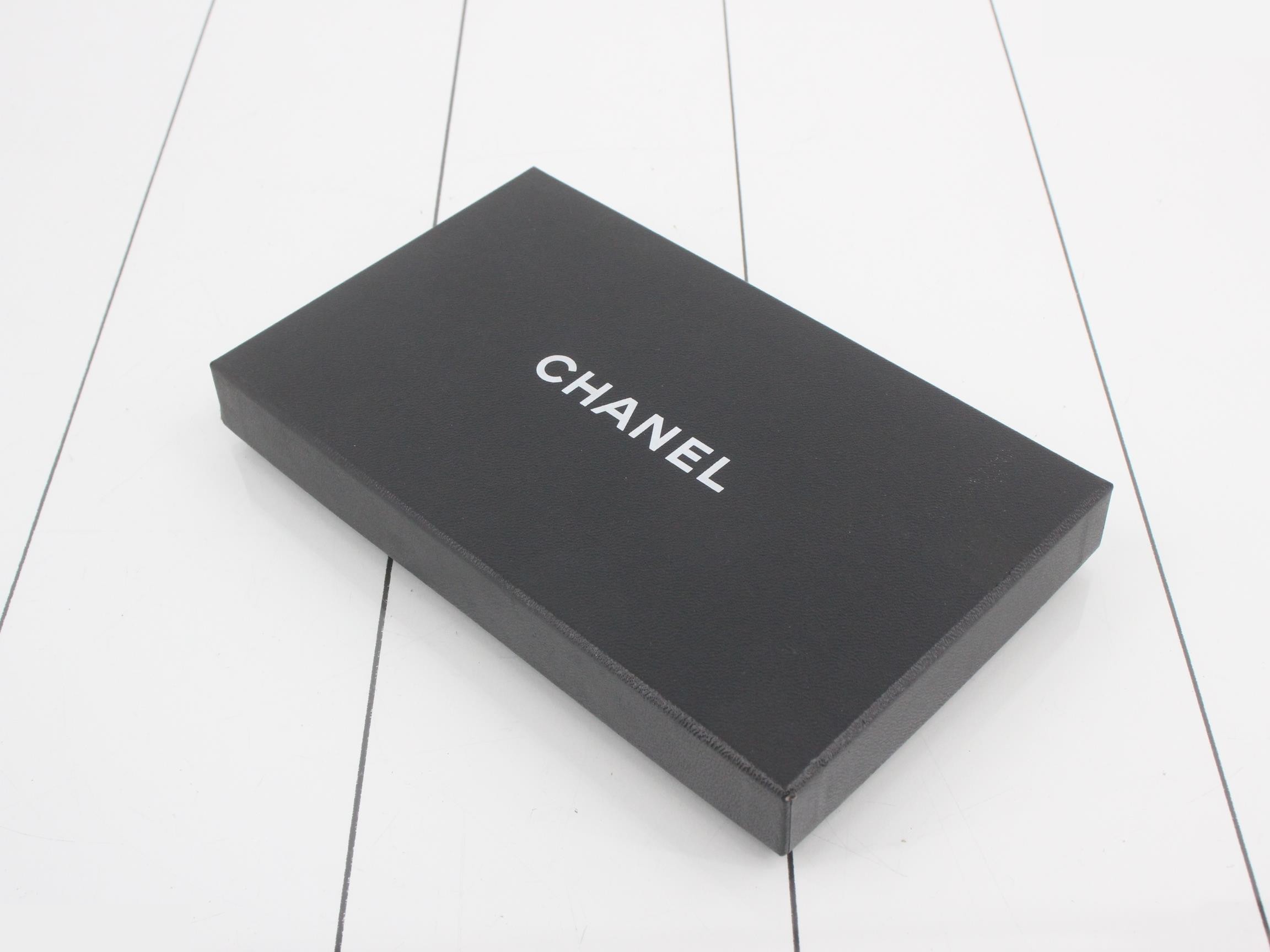 New Travel Line Flap Long Wallet — view 5