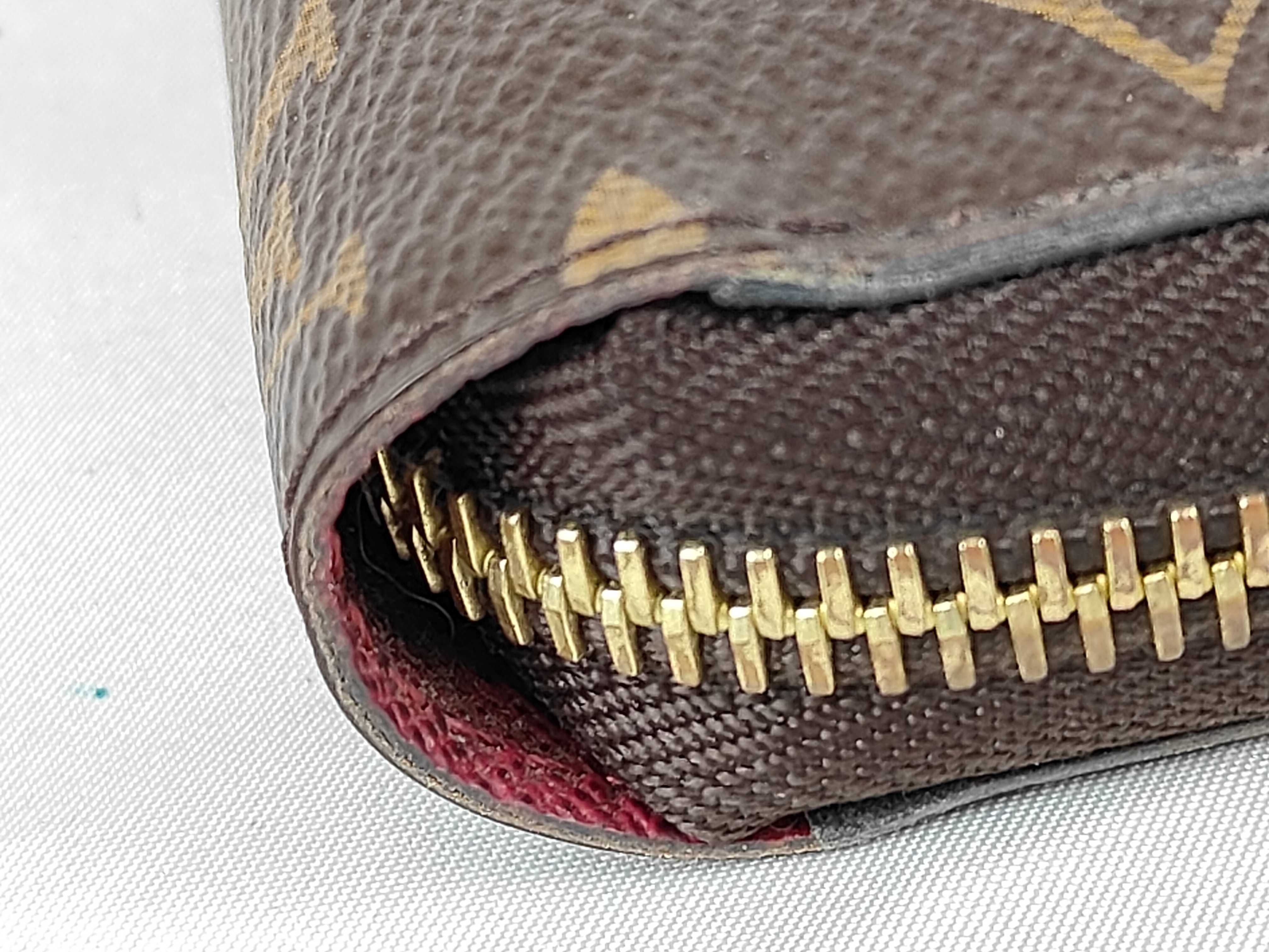 Monogram Zippy Wallet M41895 Wallet — view 5