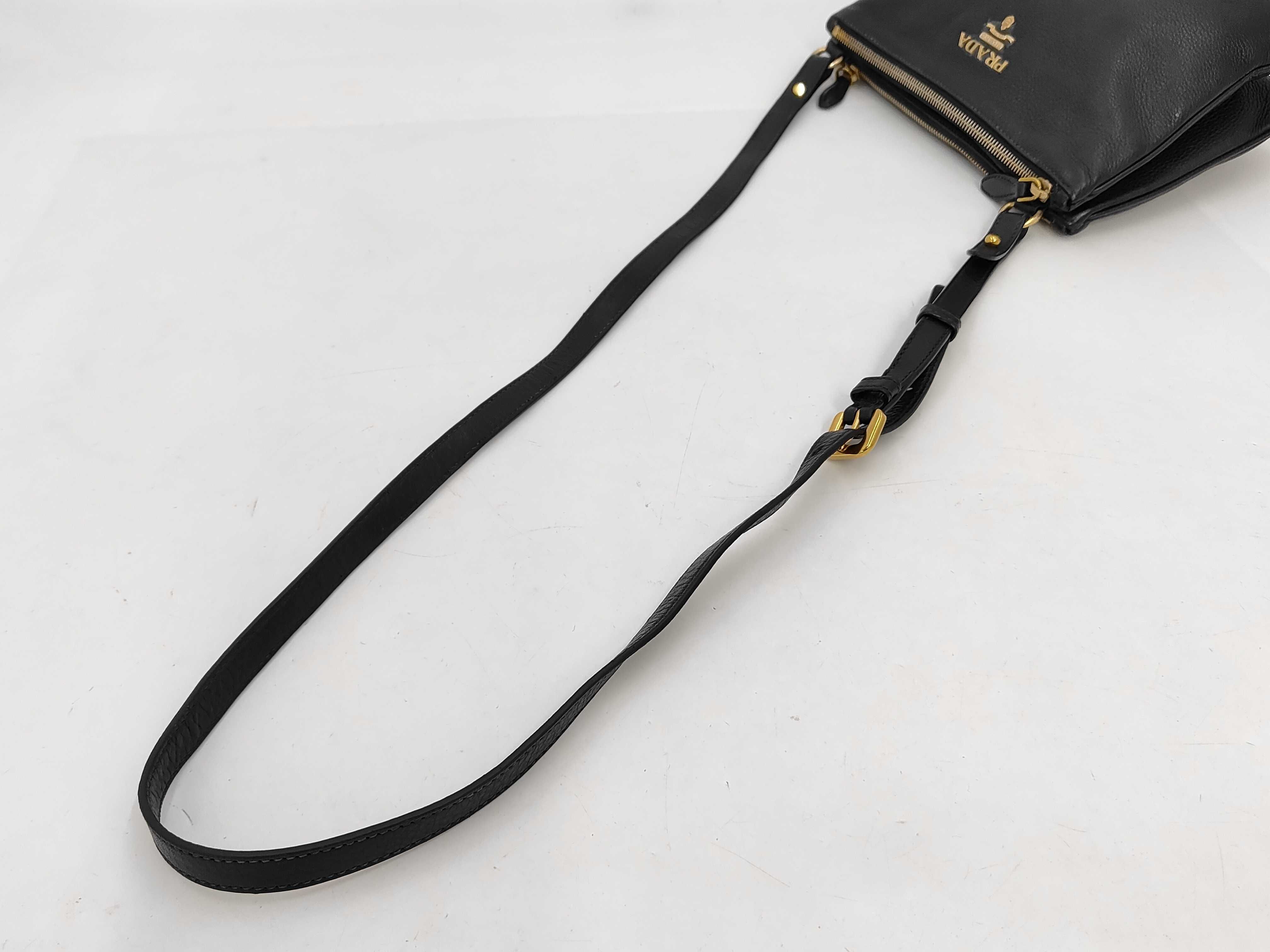 Vitello Daino Leather Double-Zip Crossbody Bag (Shoulder Bag) — view 3