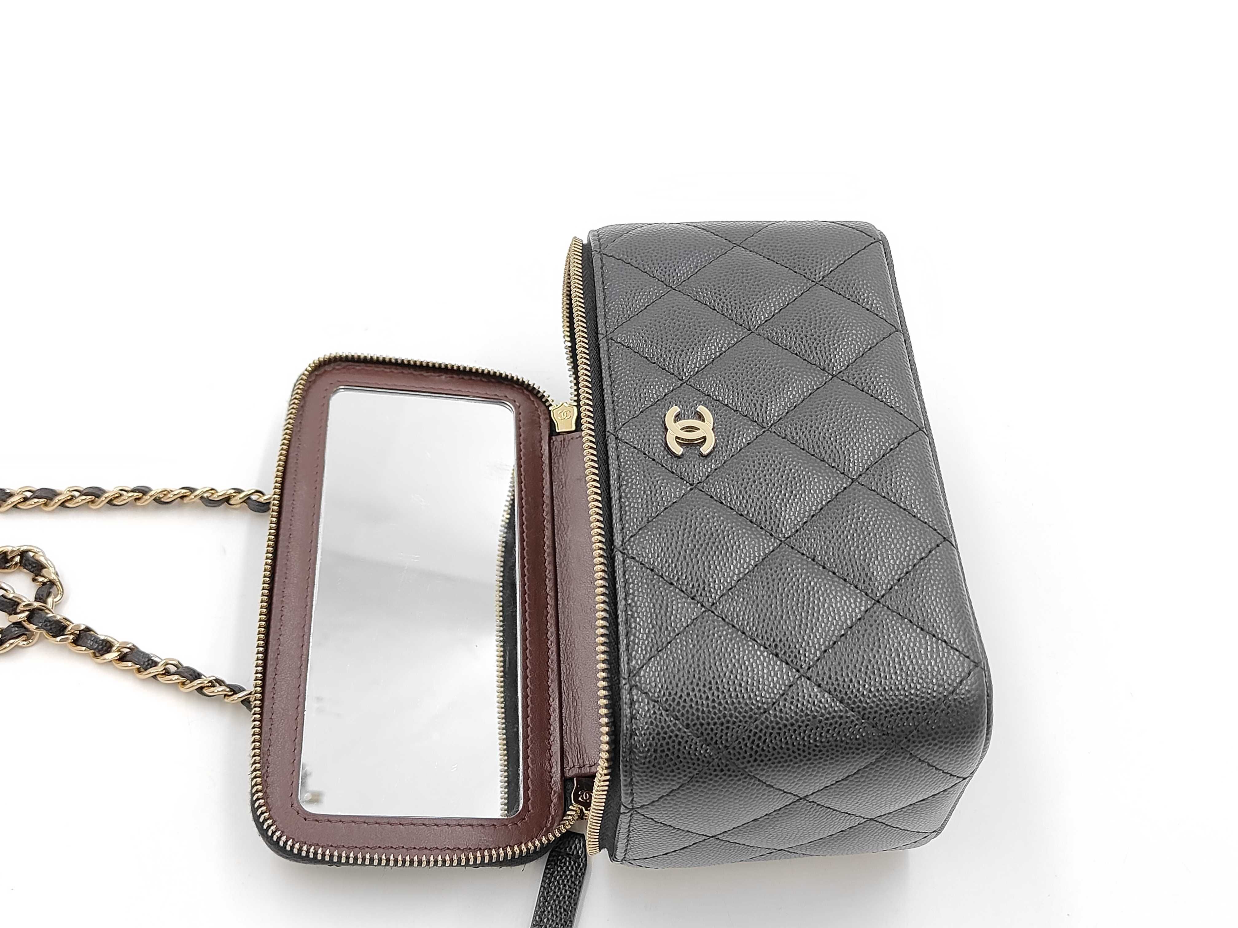 Matelassé Chain Shoulder Pouch with Mirror, Black Caviar Leather, Gold Hardware, Shoulder Bag — view 9