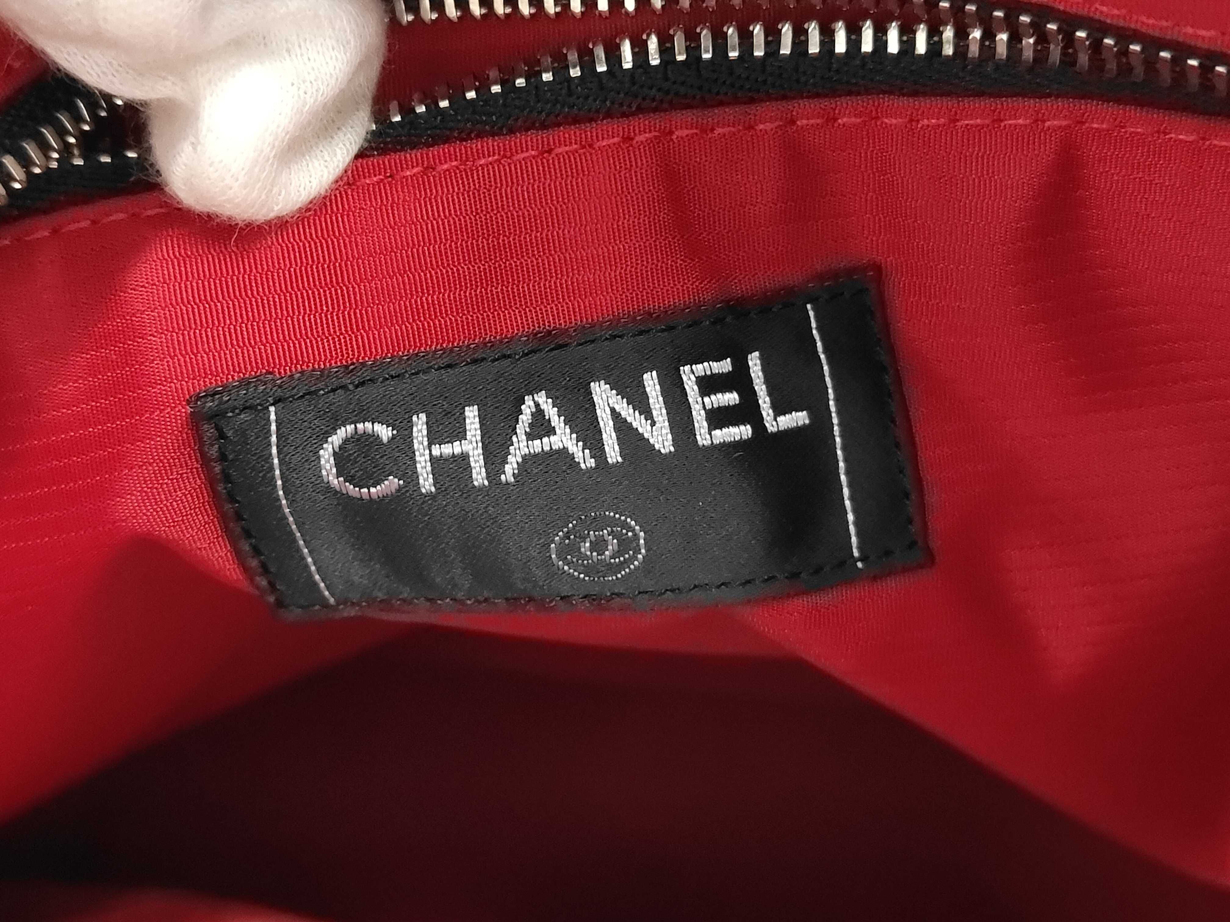 (Chanel) Old Travel Line Nylon Tote Bag — view 11