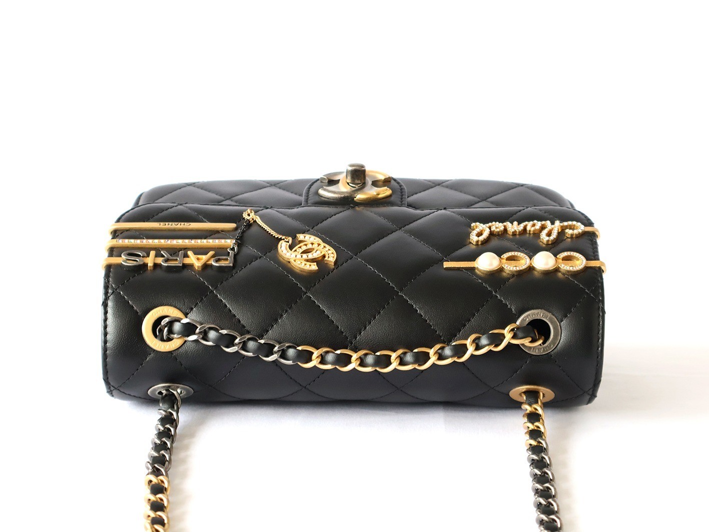 Matelassé Double Chain Shoulder Bag, Black — view 5