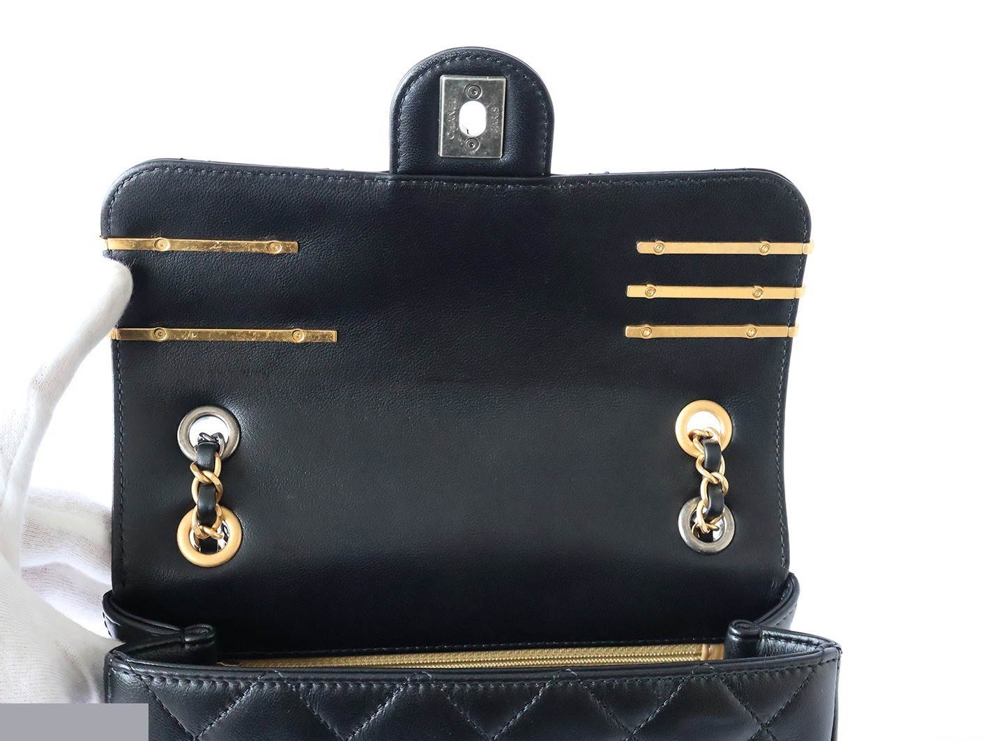 Matelassé Double Chain Shoulder Bag, Black — view 10