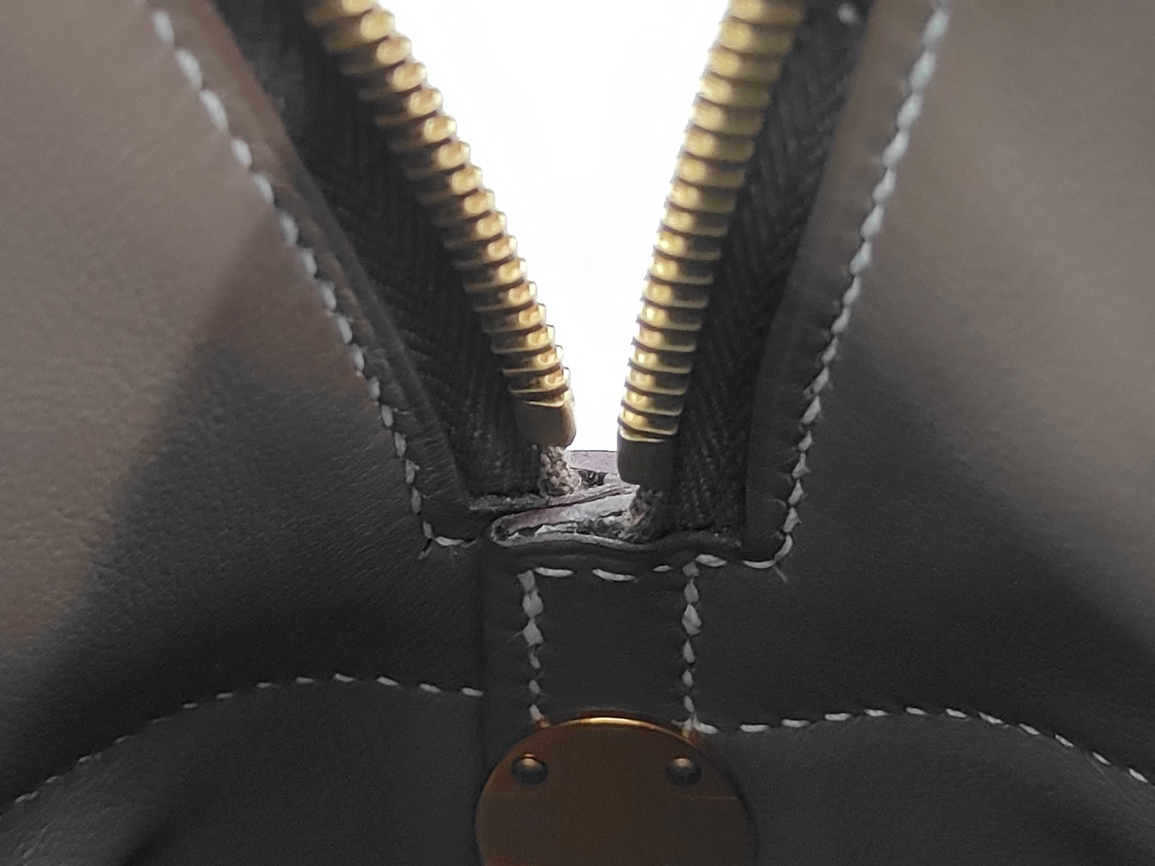 Bolide 31 Etoupe Gold Hardware D Engraved Handbag — view 13