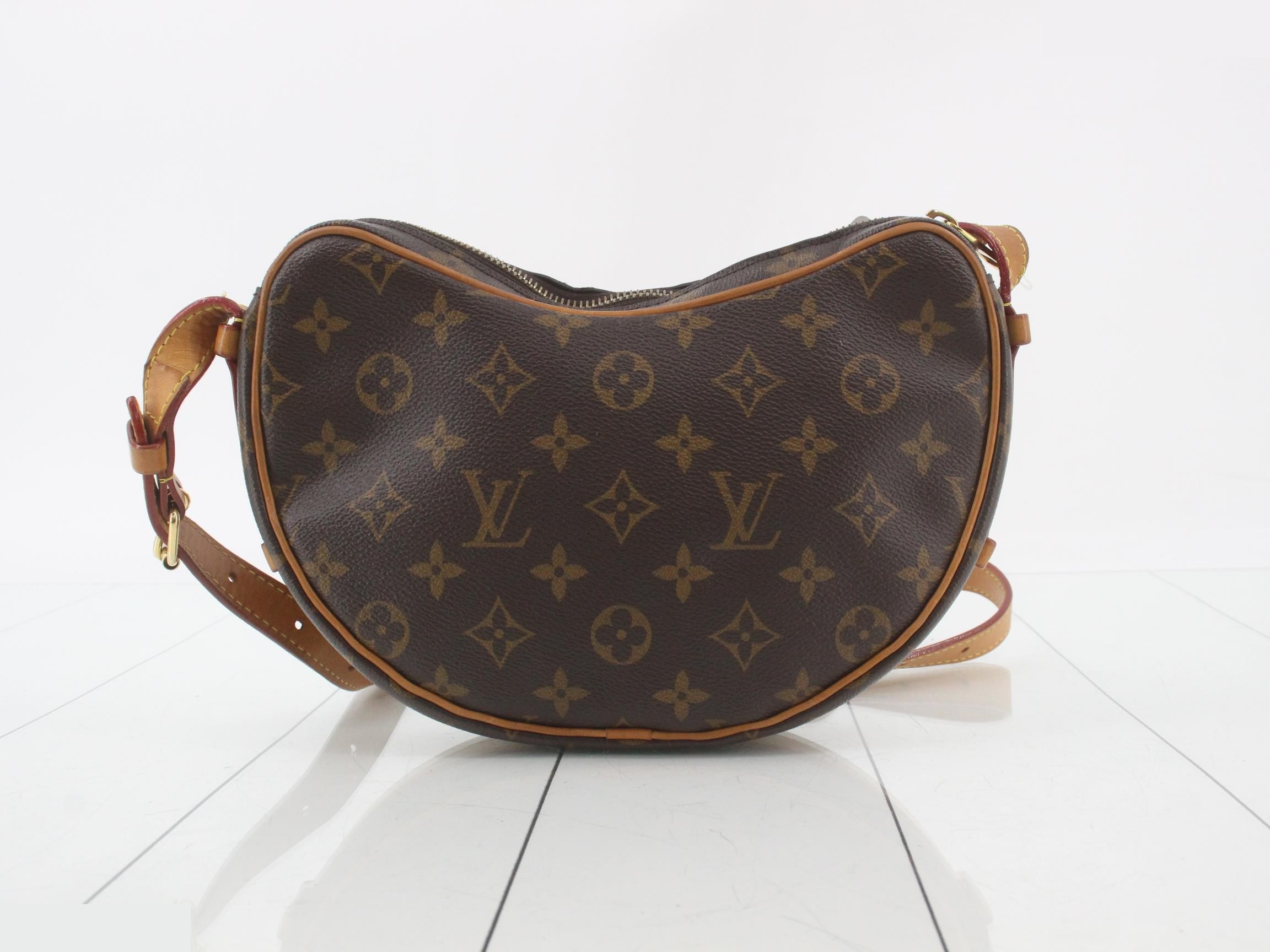 Monogram Croissant Shoulder Bag Parent-Child Set — view 2