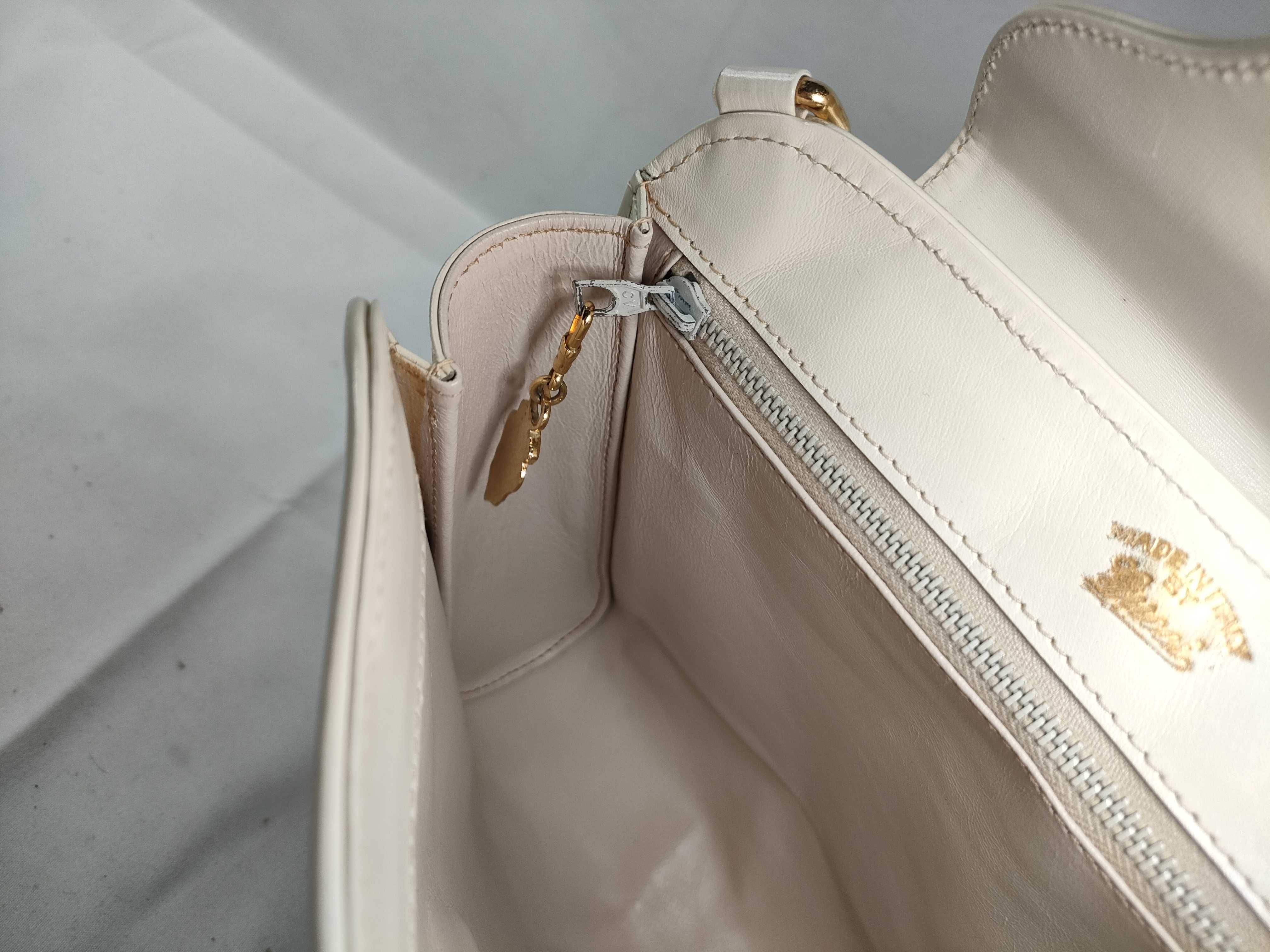 Floral Pattern Shoulder Bag with Turnlock Closure — view 11