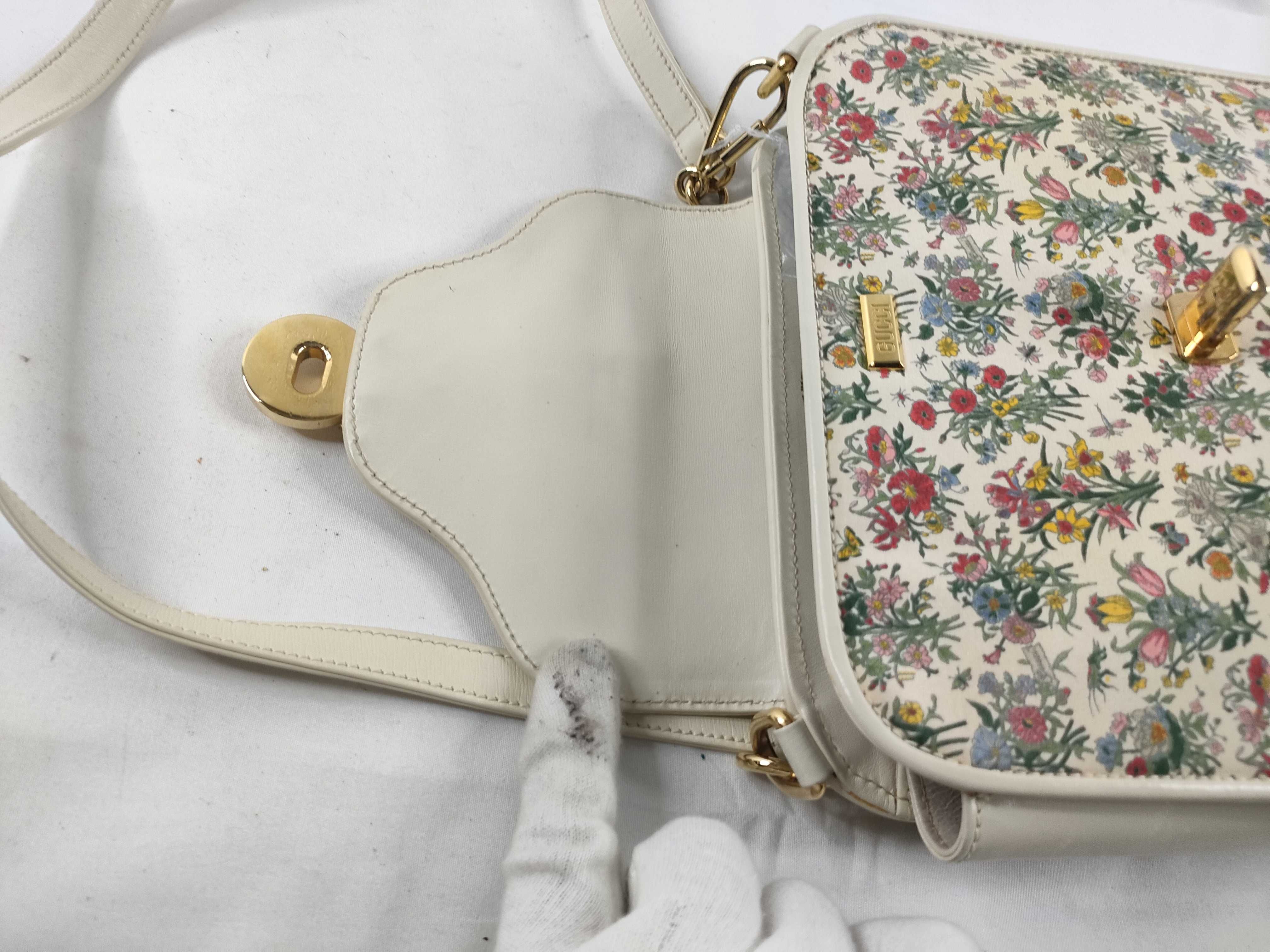 Floral Pattern Shoulder Bag with Turnlock Closure — view 9