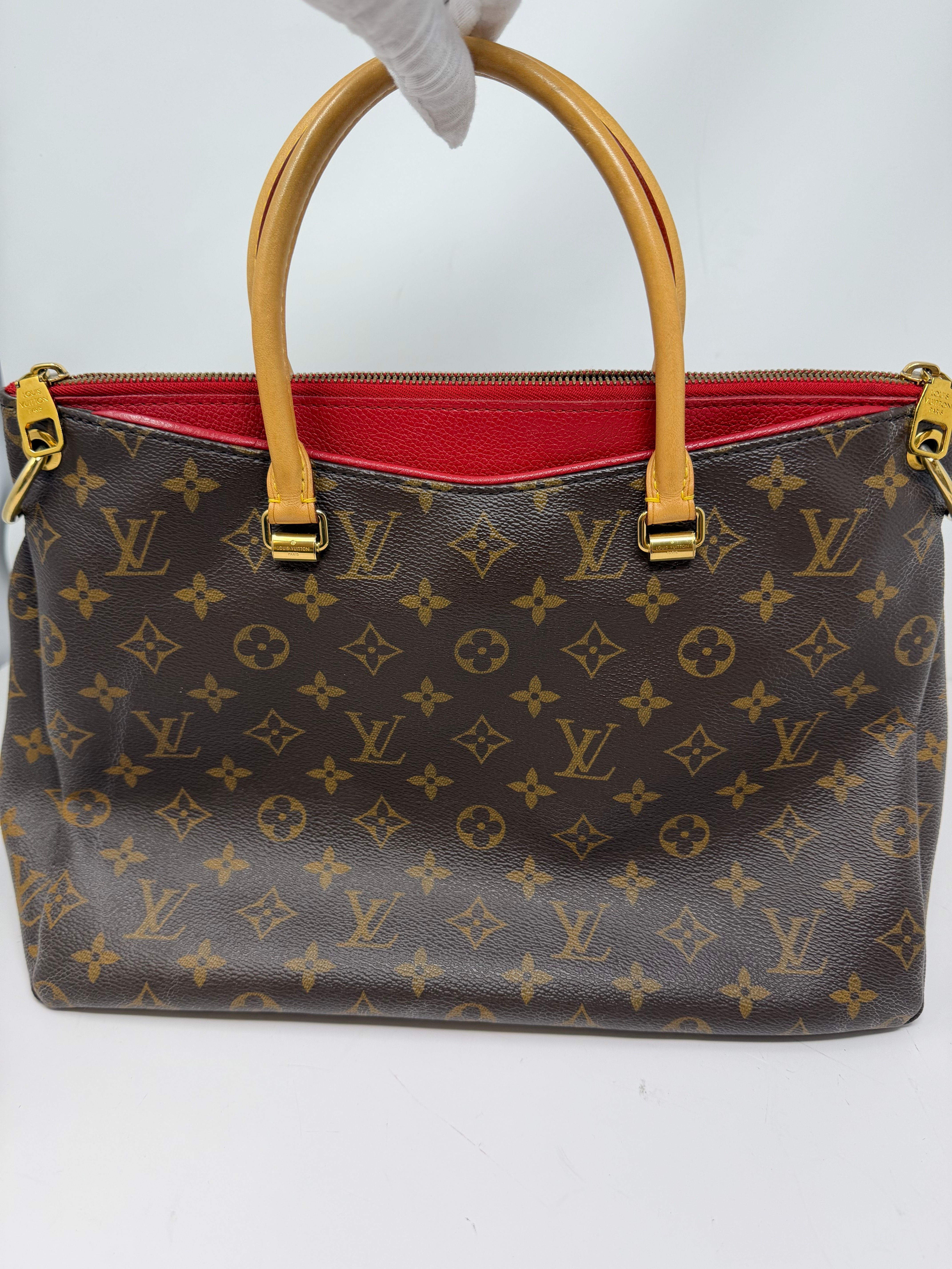 Pallas MM, Monogram — view 2
