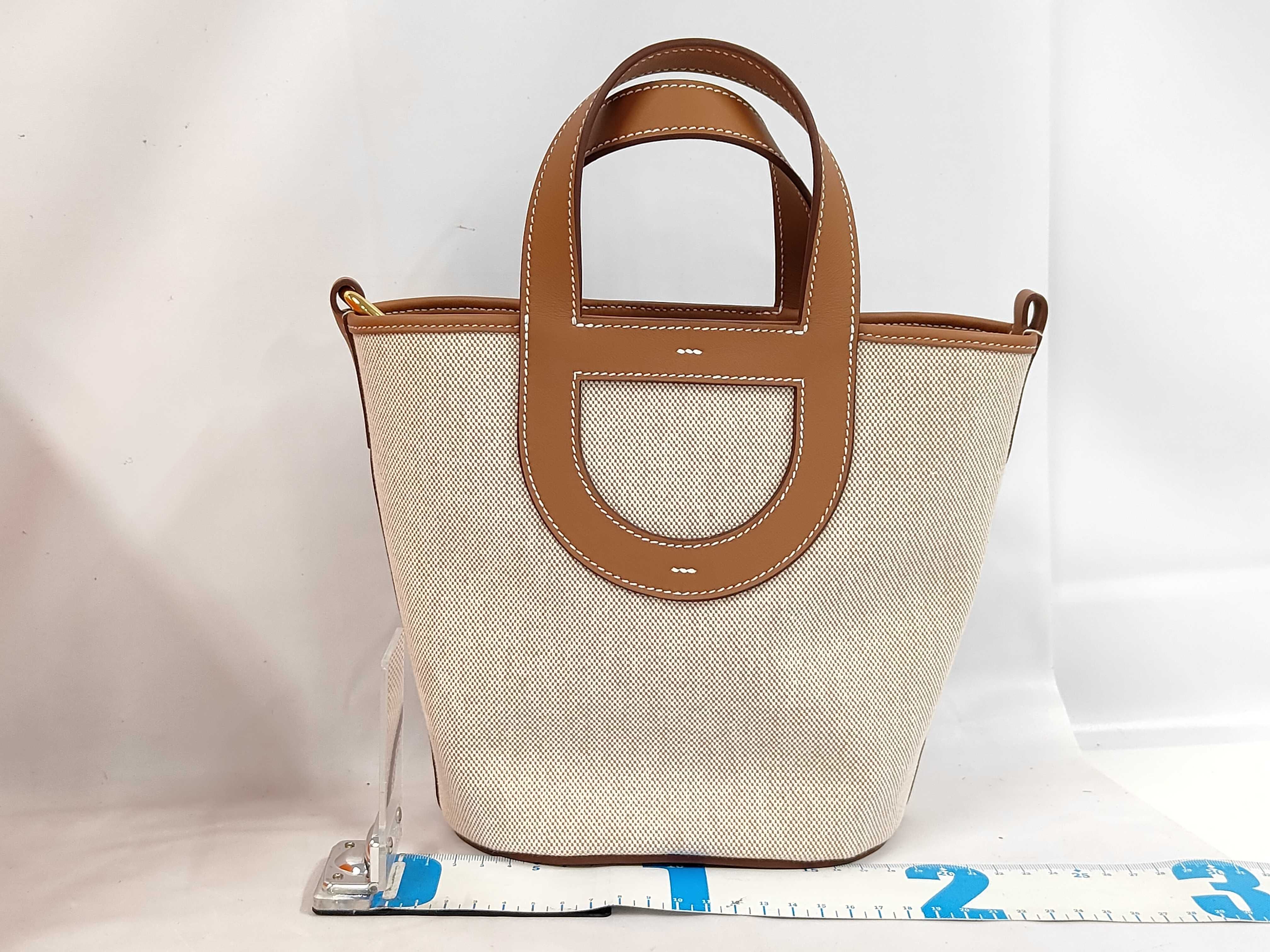 In the Loop 18 Handbag — view 2