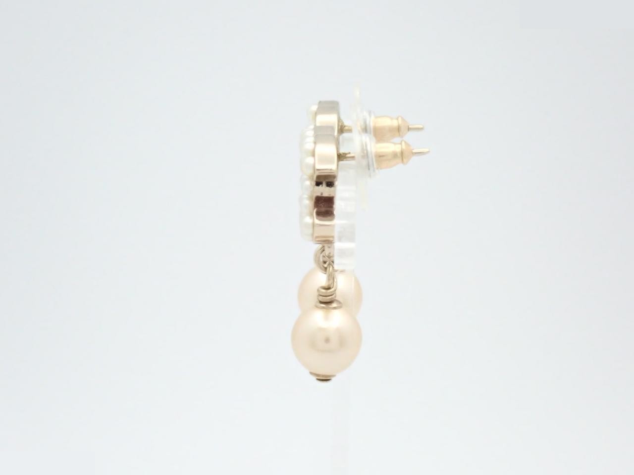 Earrings, Coco Mark, Pearl — view 3