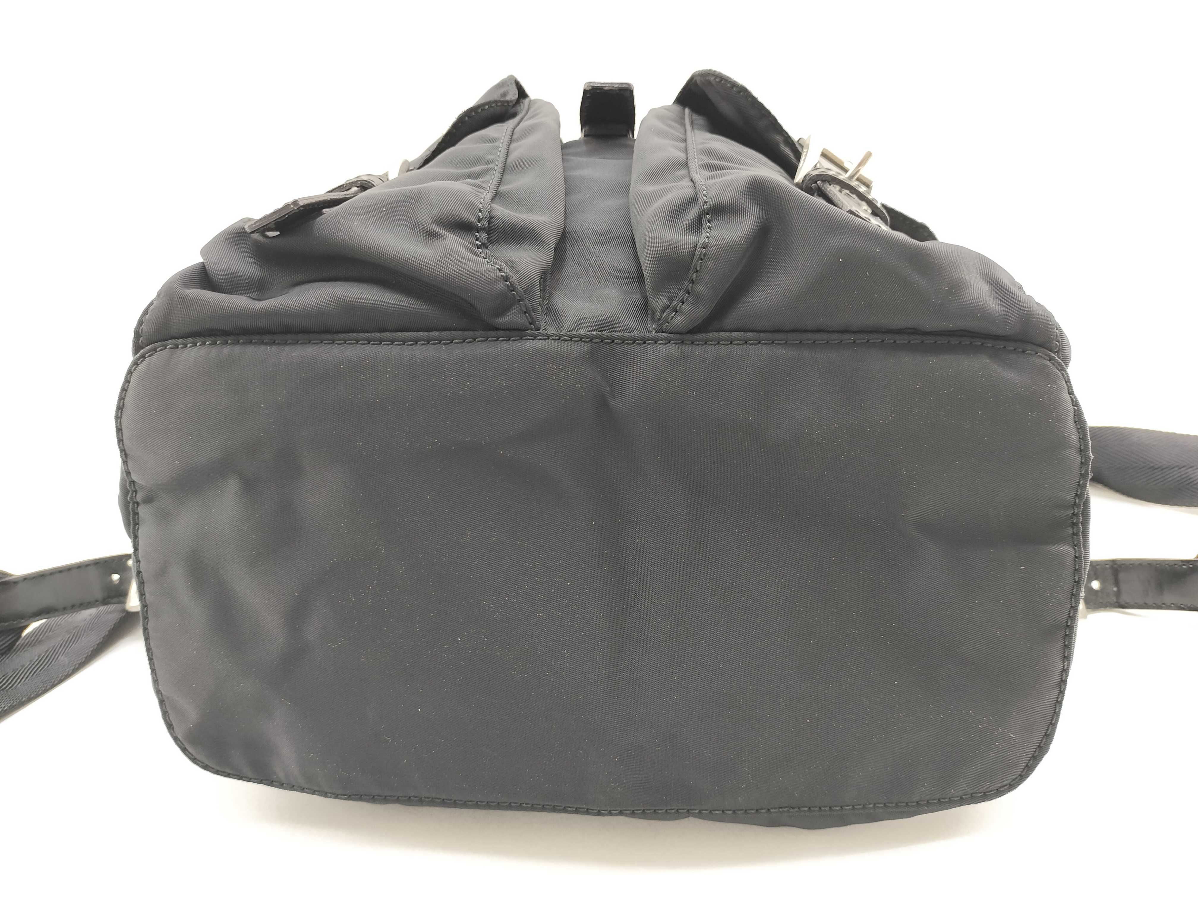 nylon backpack with triangular logo. — view 7