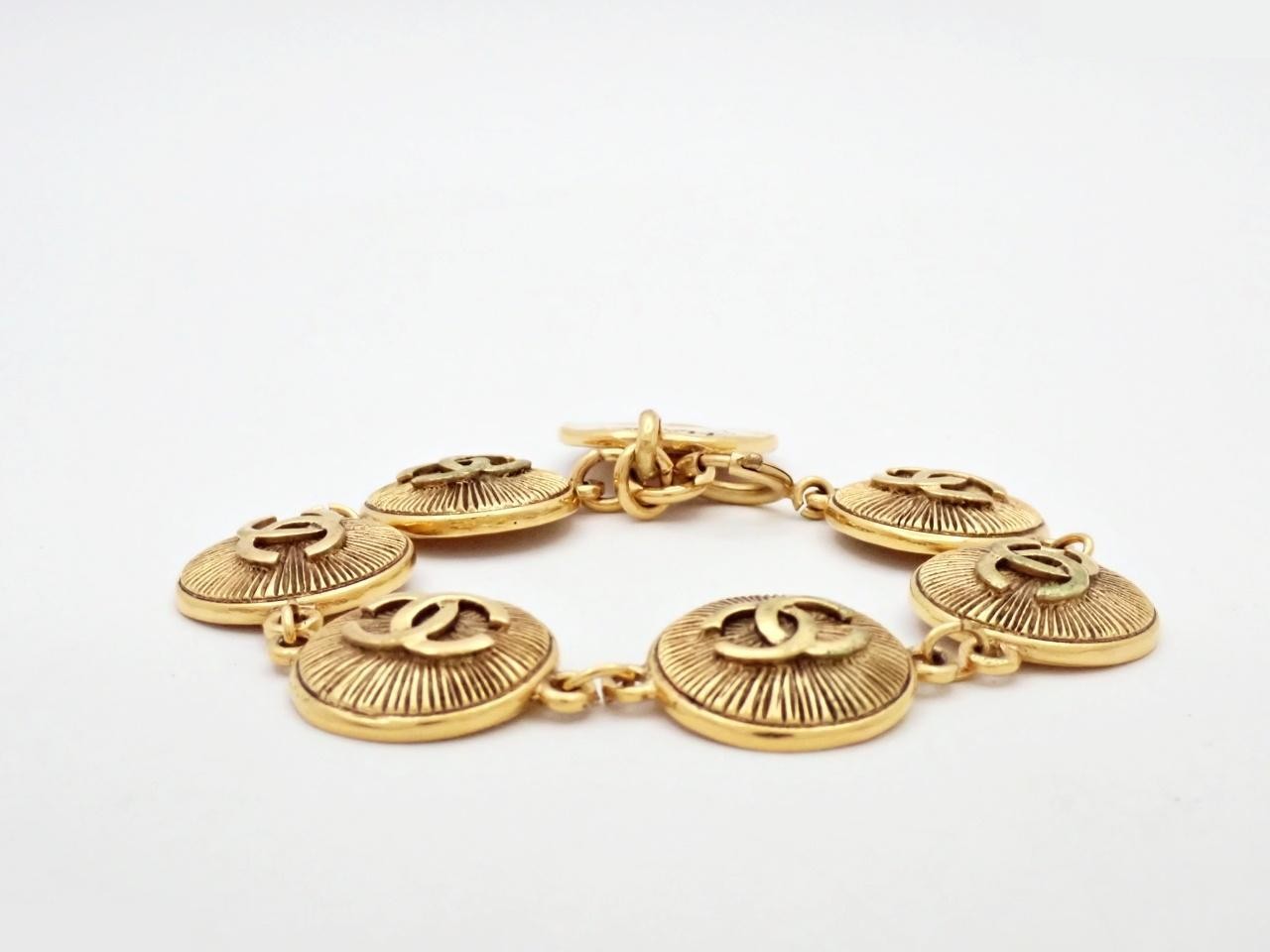 Coco Mark Gold, wrist circumference approximately 19.5 cm — view 2