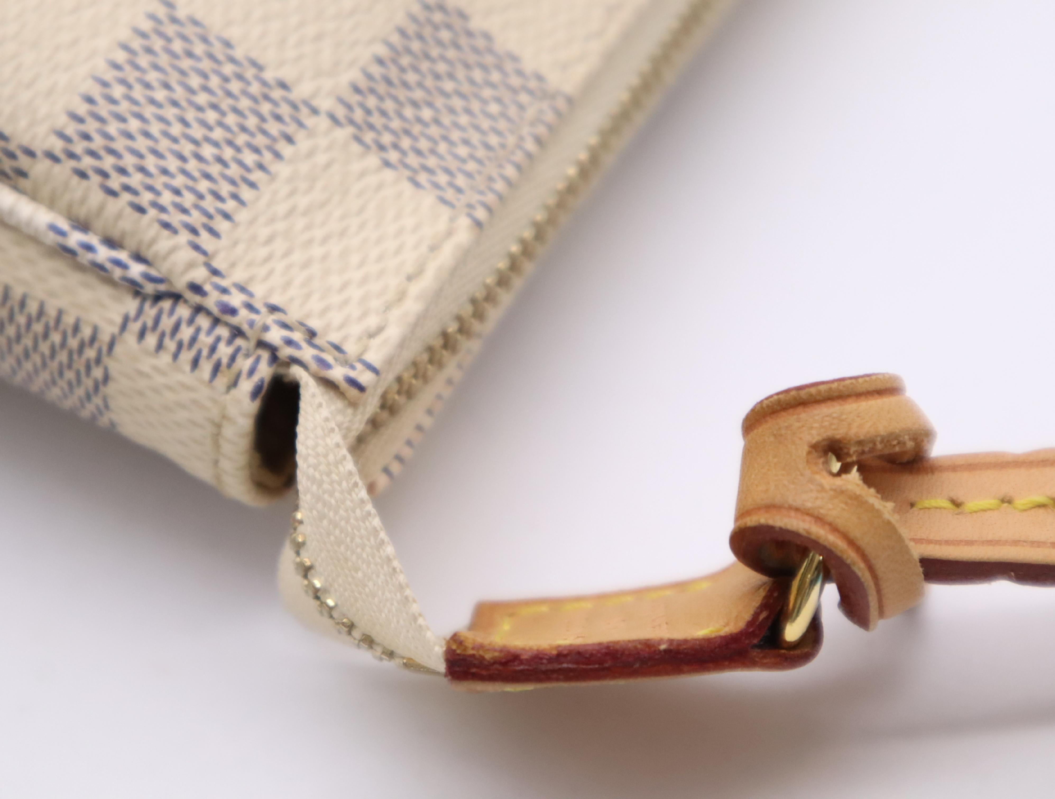 N41207 Azur Pochette Accessoires New Model Pouch — view 8